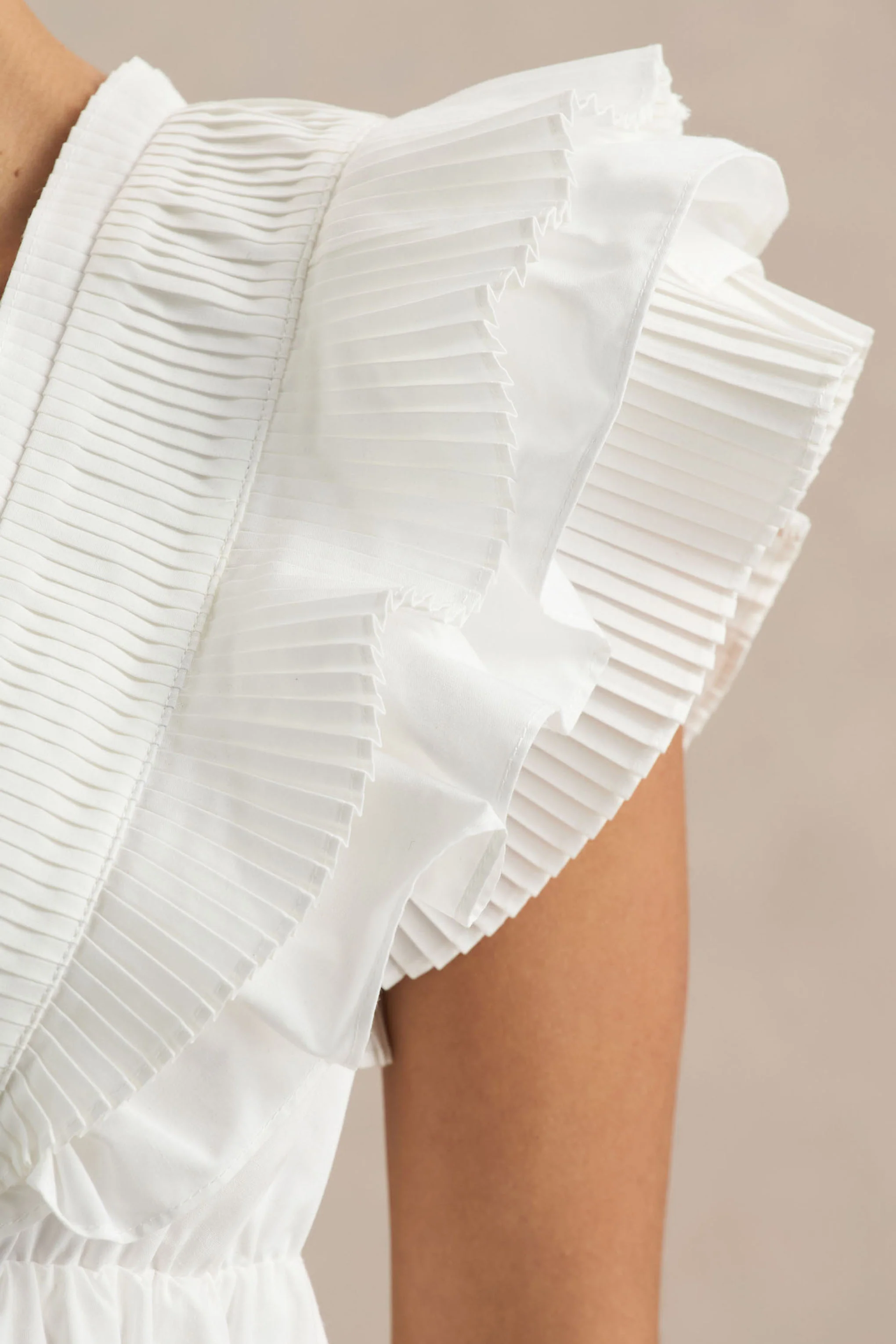 Judie | White Poplin V-Neck Ruffled Mini Dress
