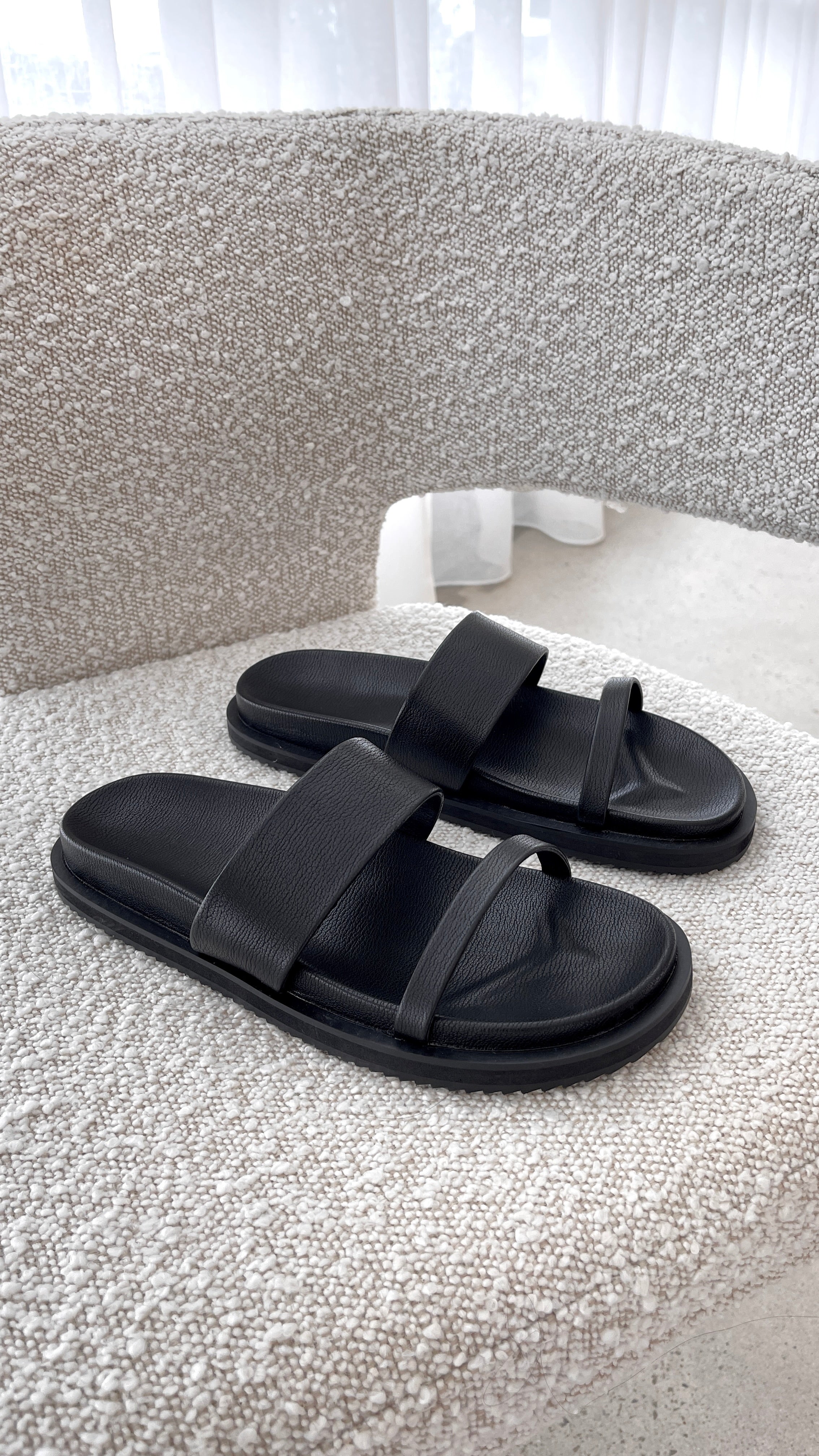 Tamia Slide - Black