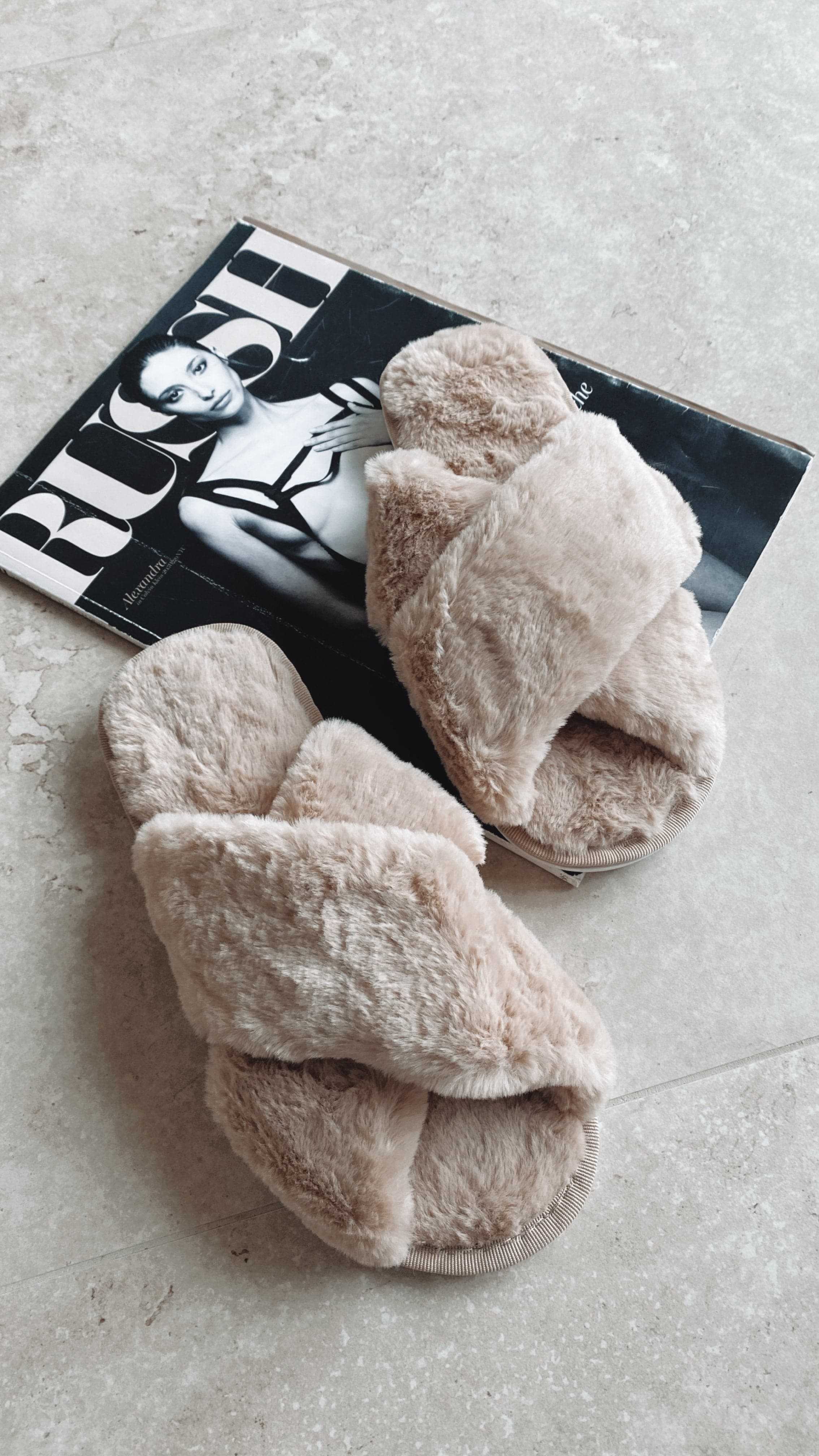 Jessica Fluffy Slippers - Beige