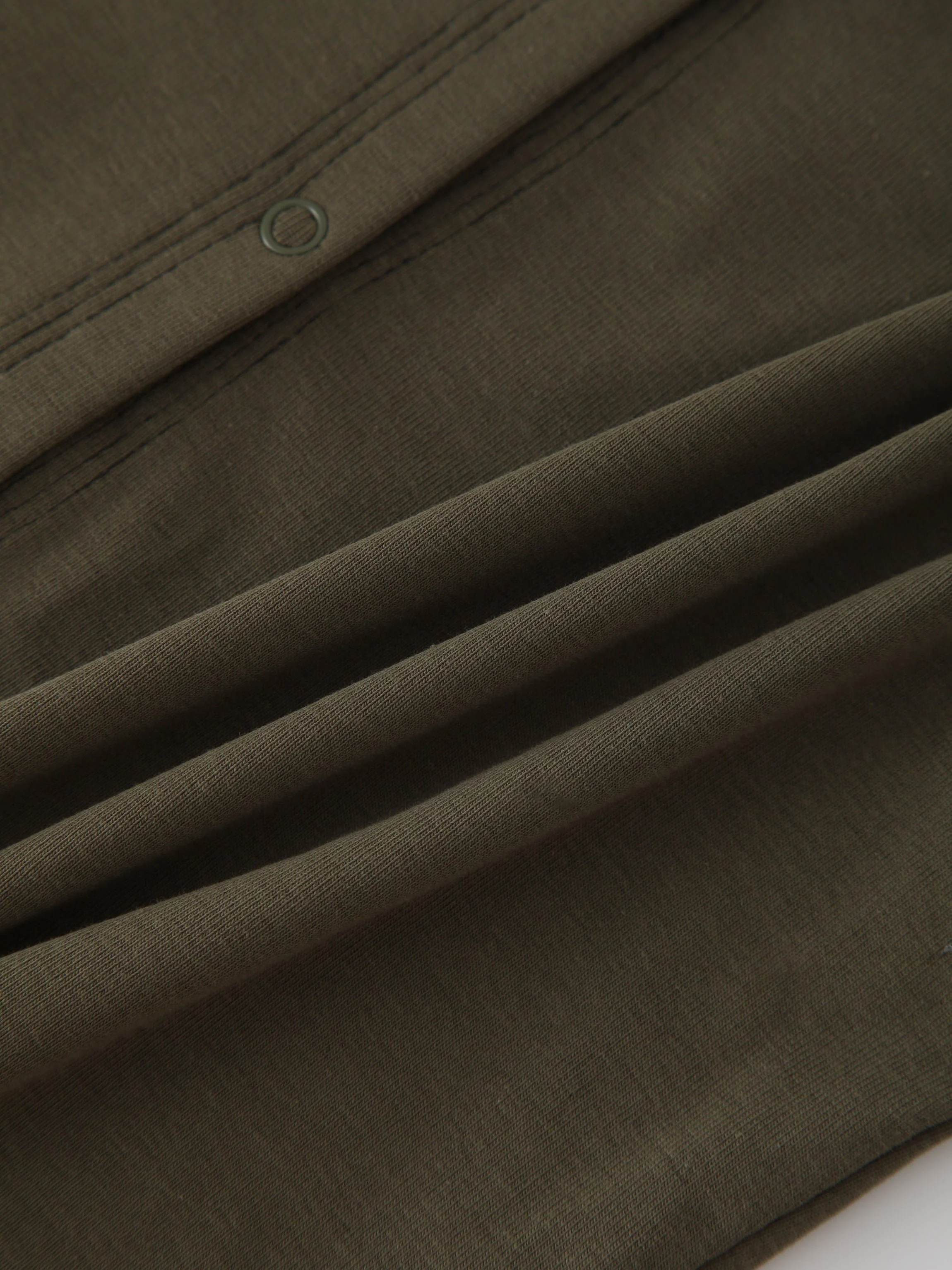 Basic T-Shirt Cropped Cardigan-Olive