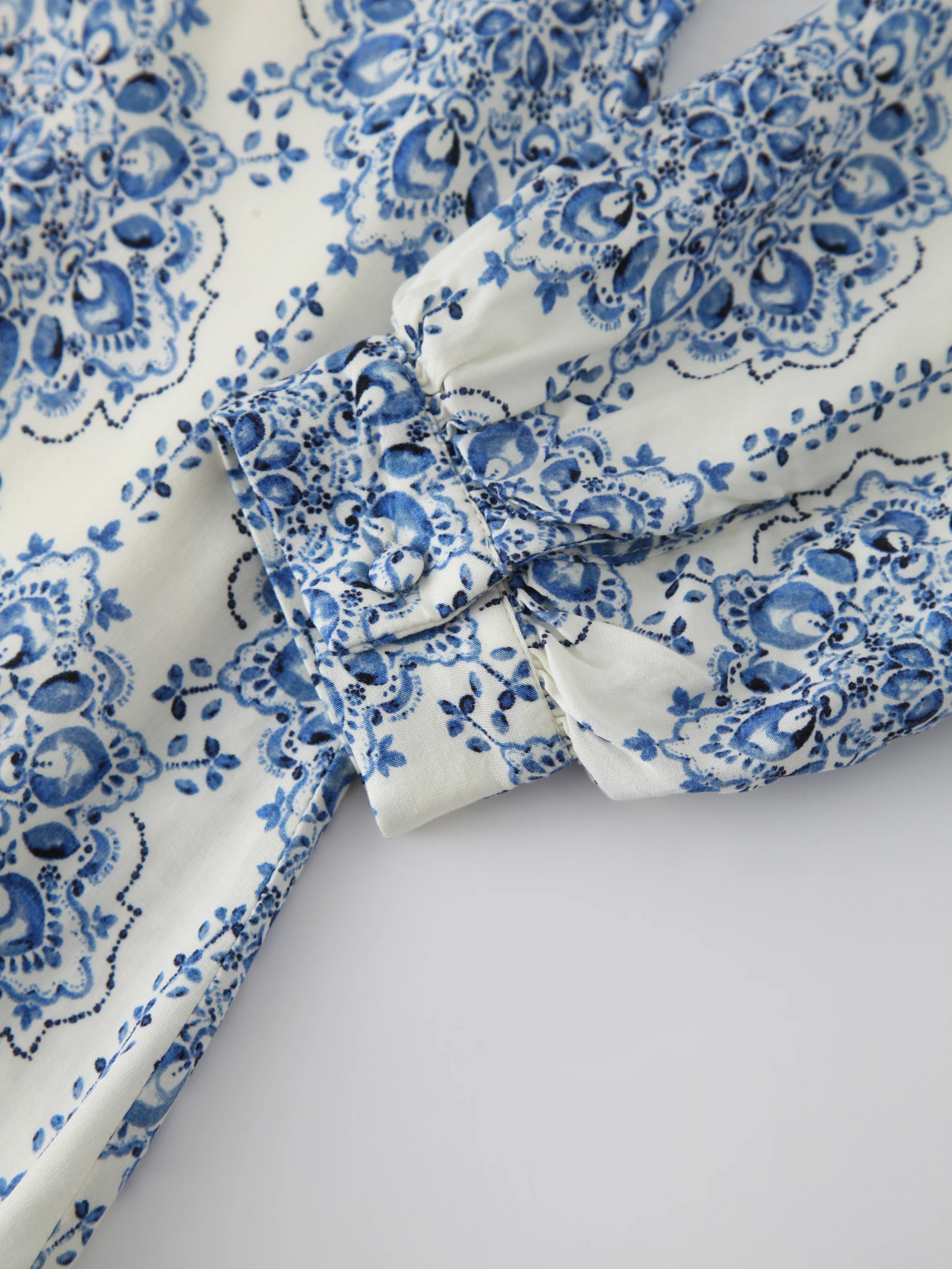 DRAWSTRING MAXI DRESS-BLUE MEDALLION