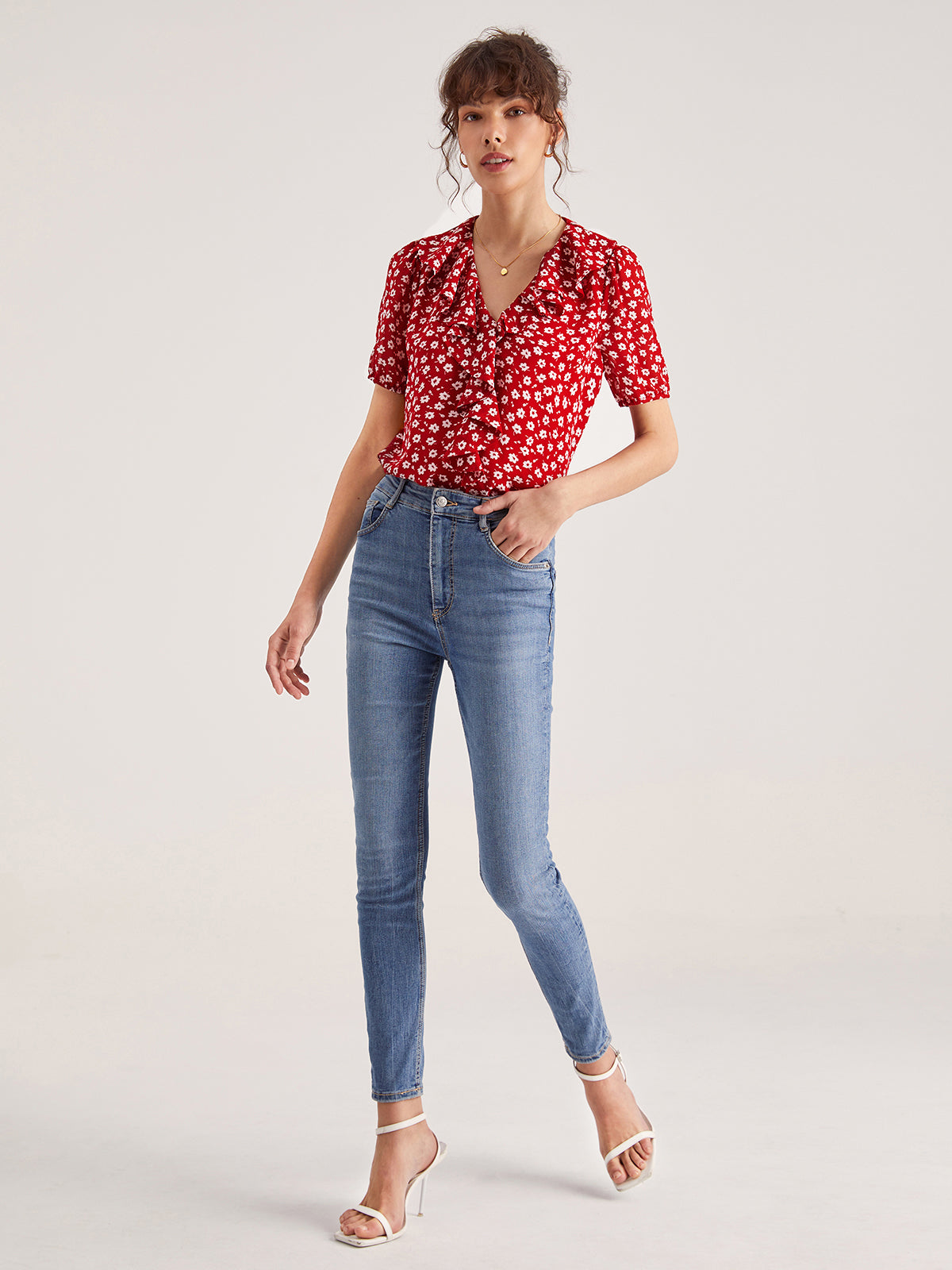 Thecomense - V-Neck Floral Ruffle Top
