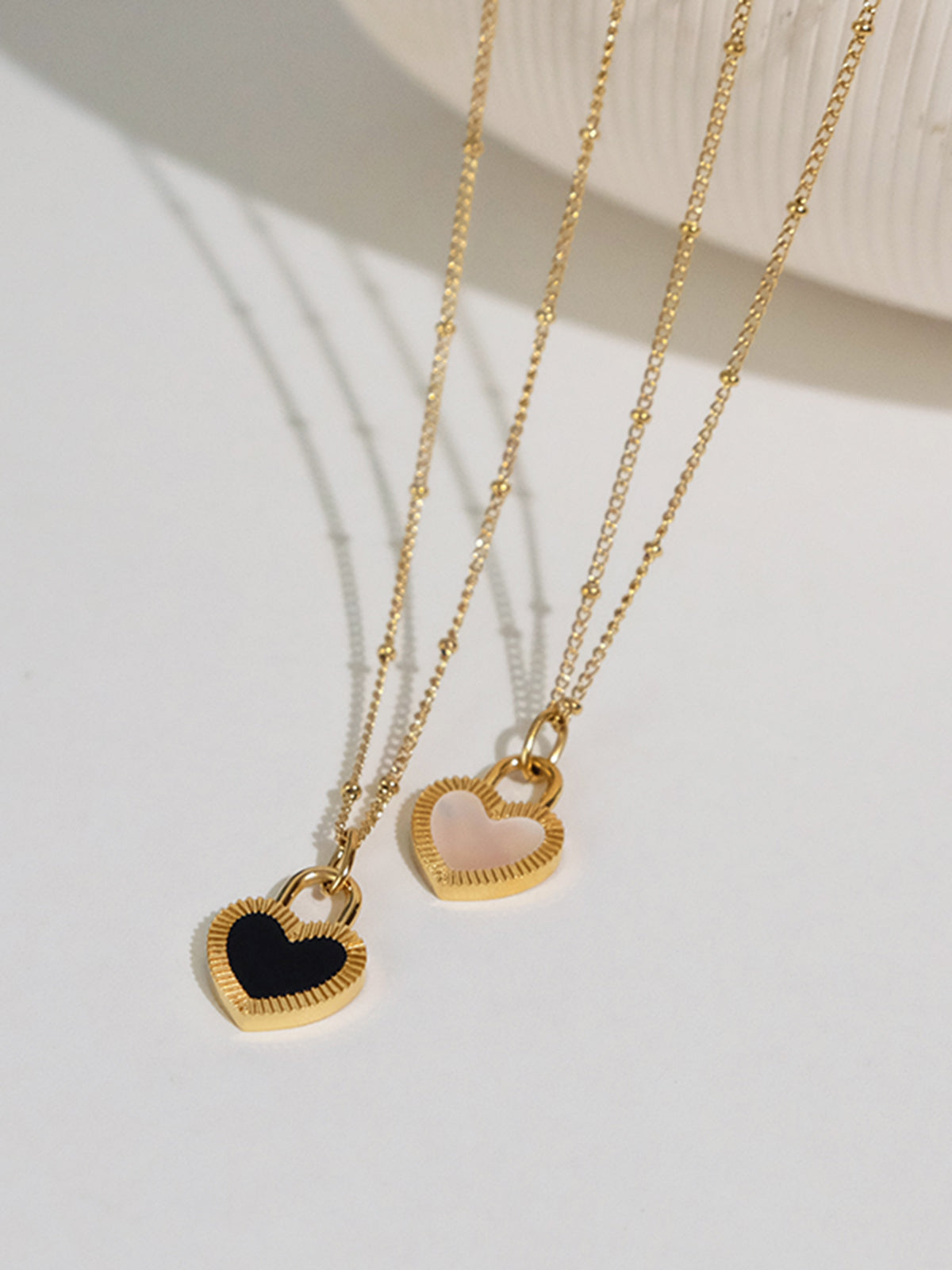 Thecomense - Heart of Thorns Necklace