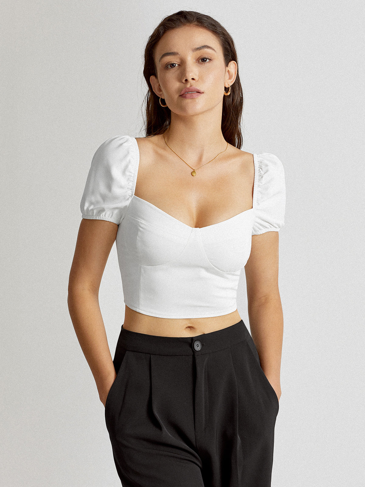 Thecomense - Sweetheart Contour Short Puff Sleeve Cropped Top