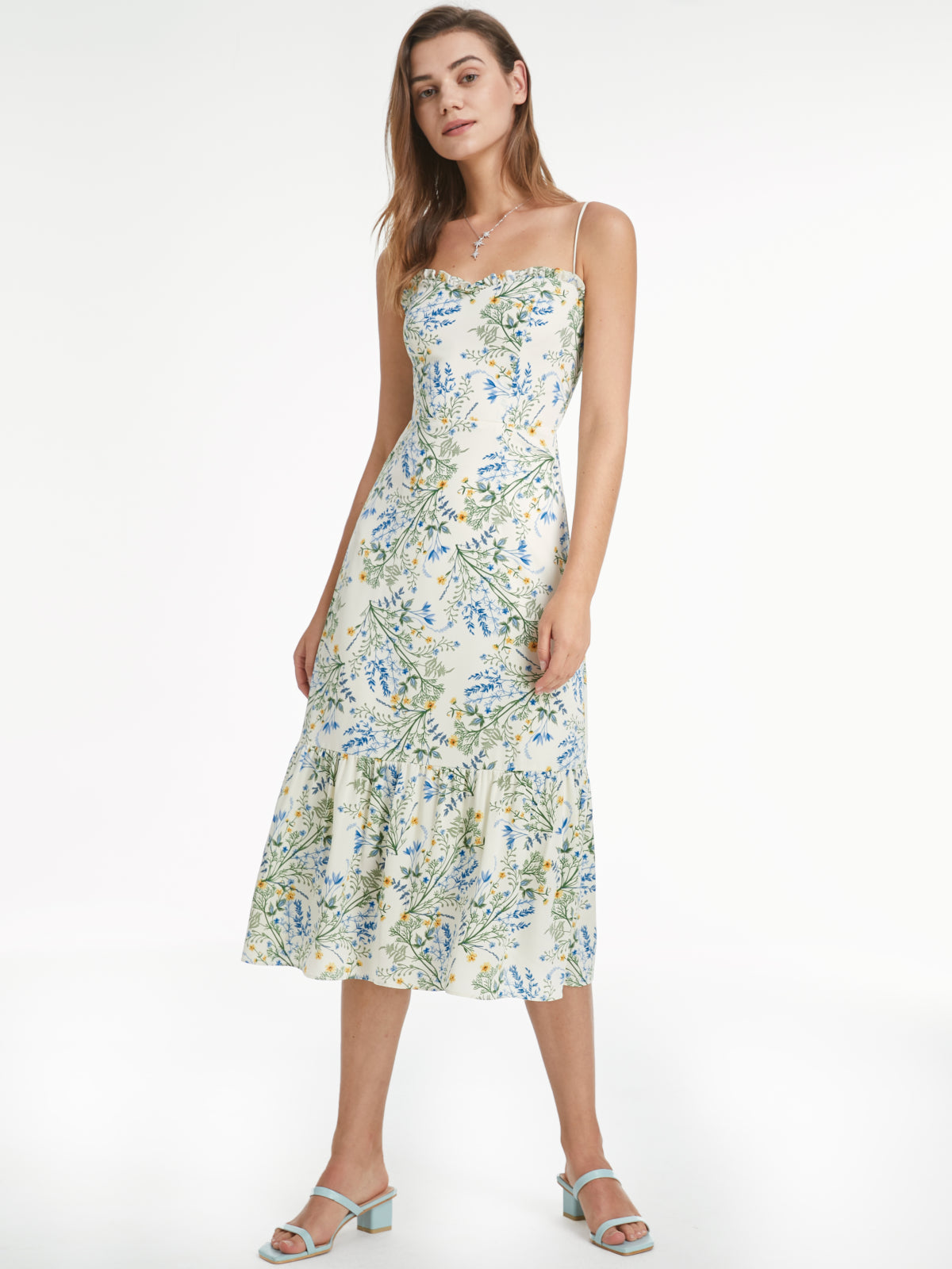 Thecomense - Sweetheart Ruffle Hem Island Floral Tiered Maxi Strap Dress