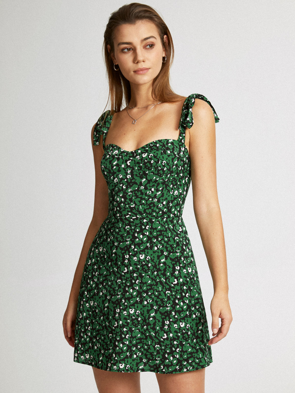Thecomense - Sweetheart Tie Strap Garden Floral Mini Dress