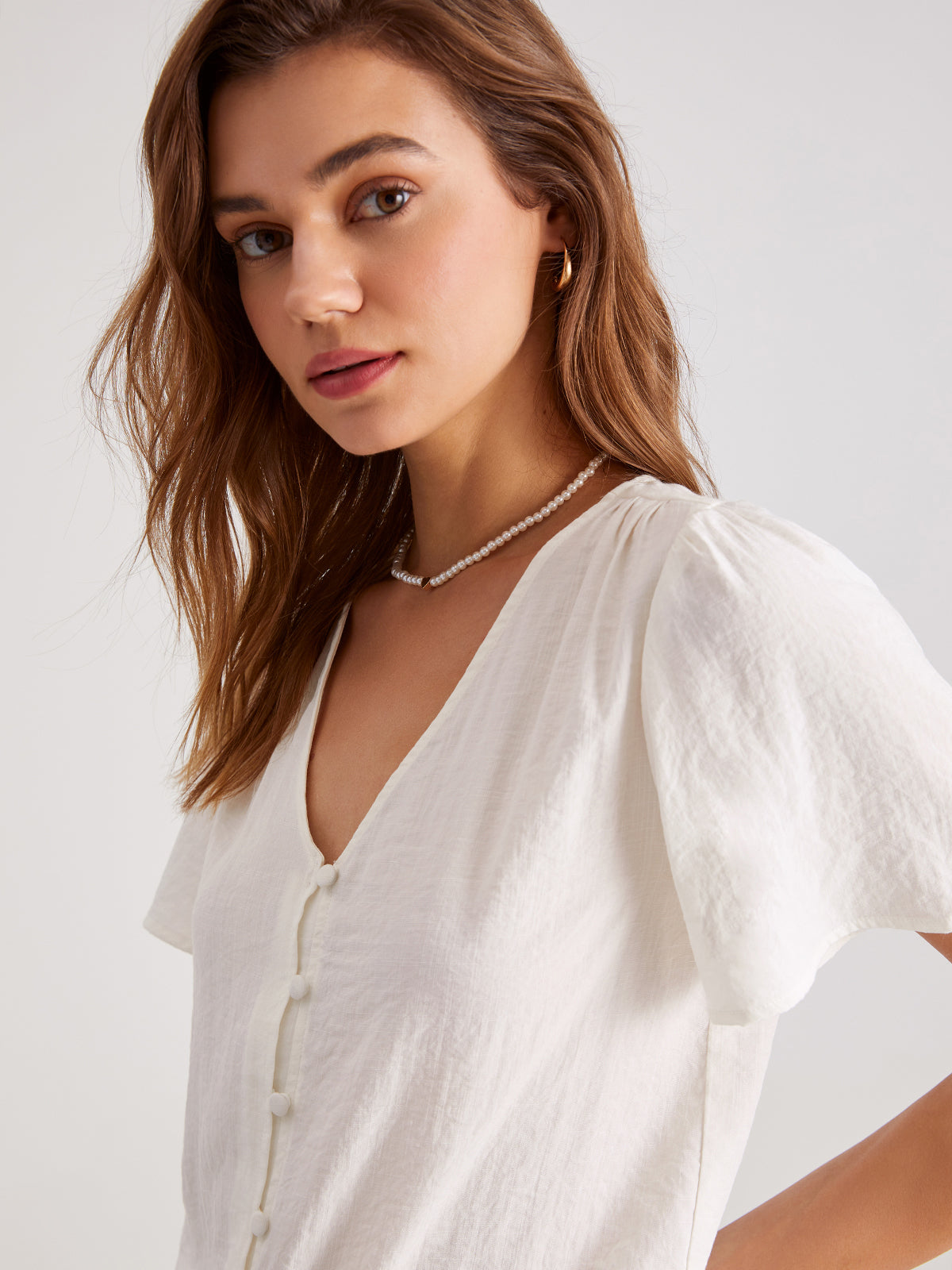 Thecomense - Basic Linen V-Neck T-Shirt