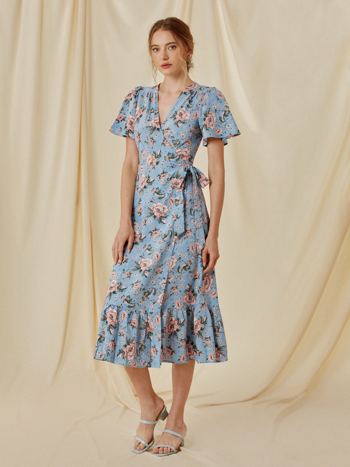 Thecomense - Sweetheart Floral Wrap Slit Dress