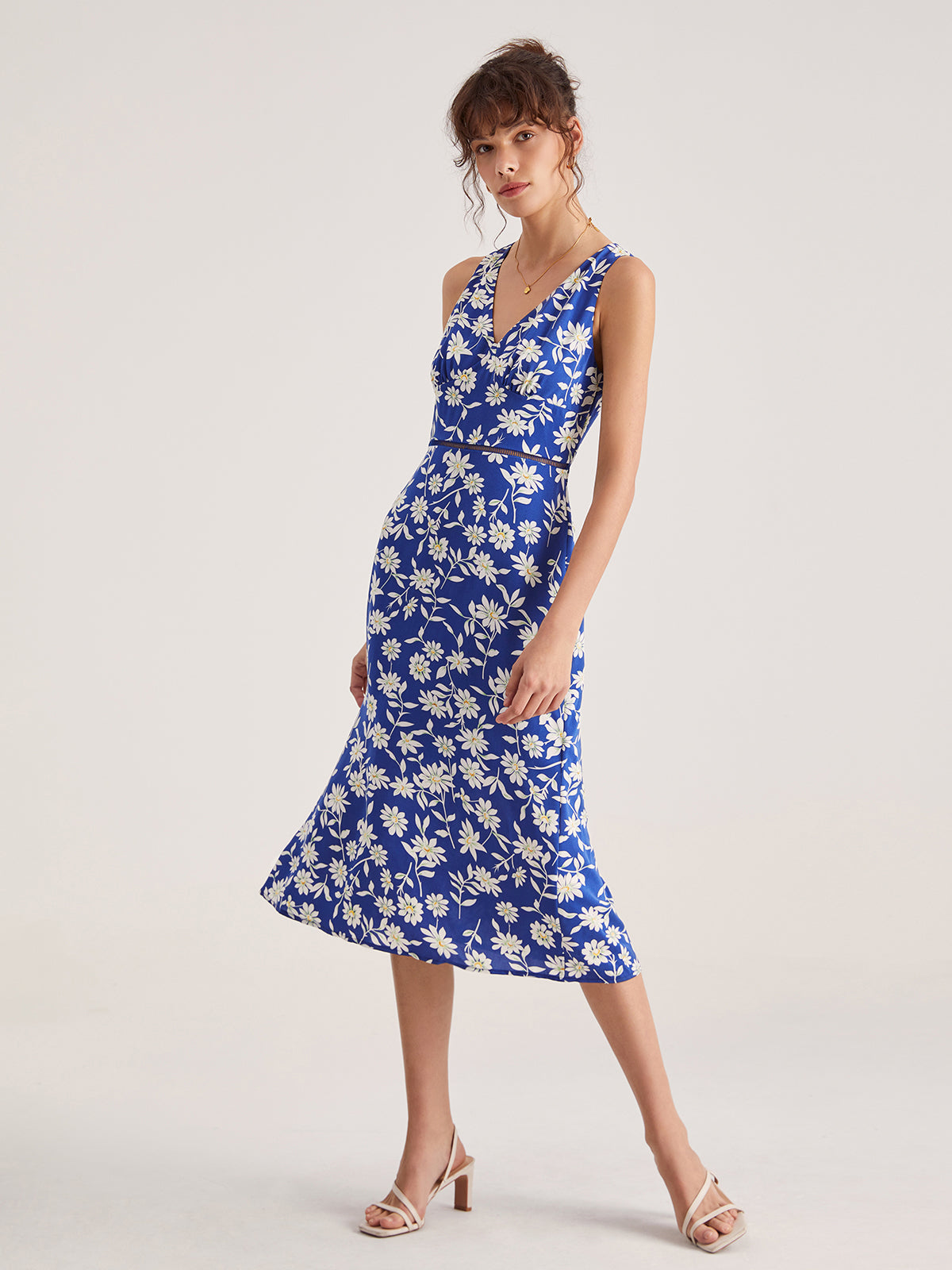 Thecomense - Sweetheart Floral Contour Midi Dress
