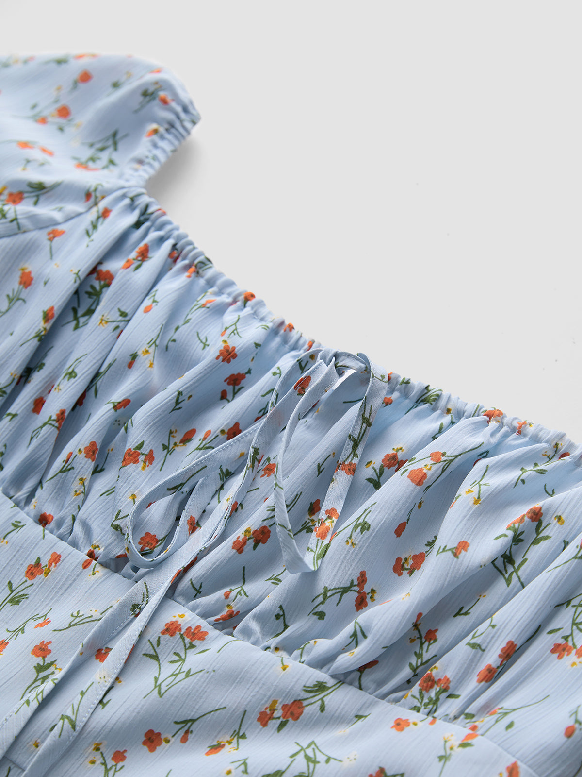 Thecomense - Sweetheart Short Sleeve Floral Midi Dress