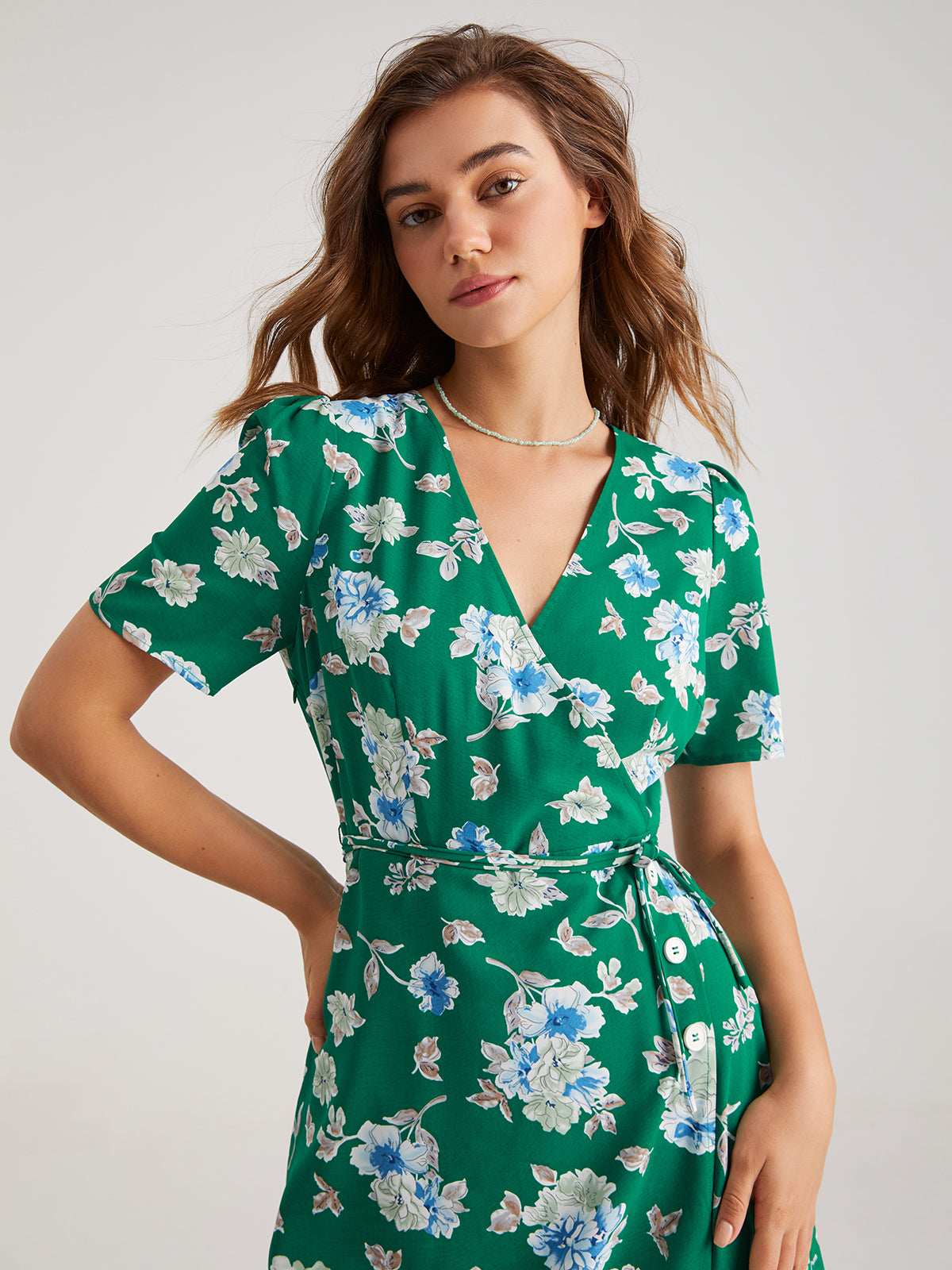 Thecomense - Short Sleeve Floral Contrast Midi Slit Dress