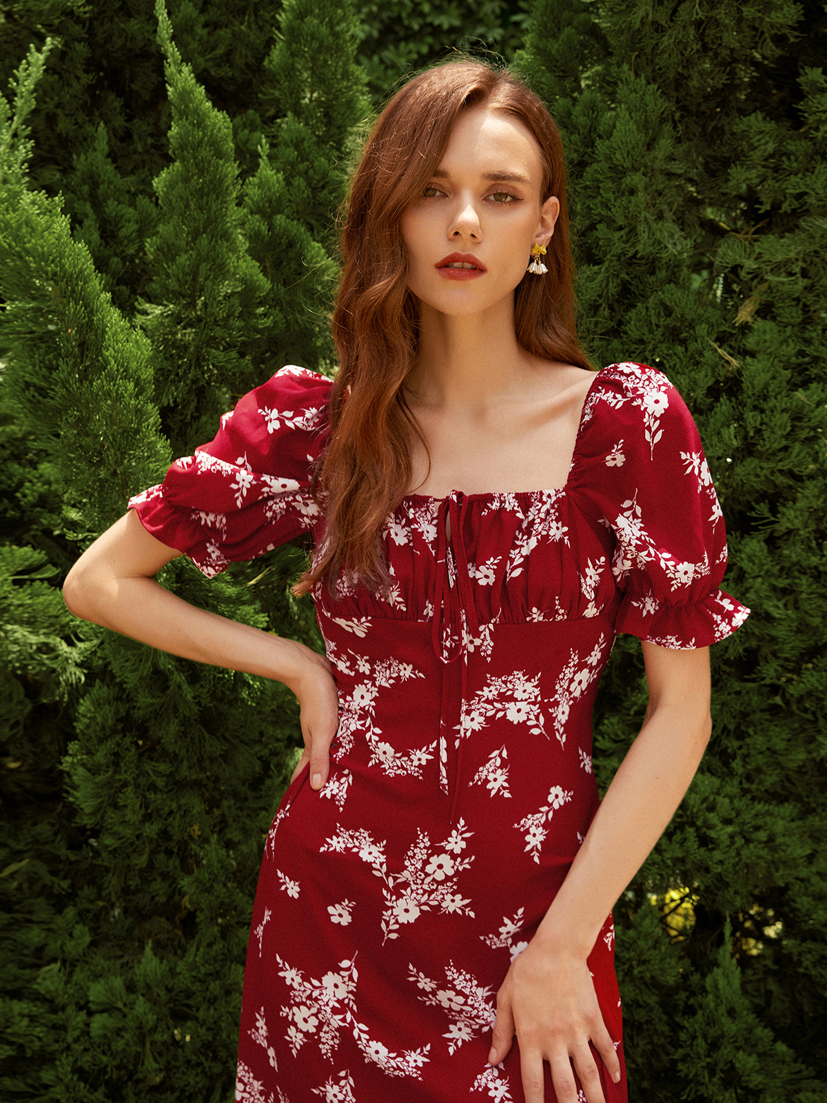 Thecomense - Camelia Breeze Floral Puff Sleeve Midi Dress