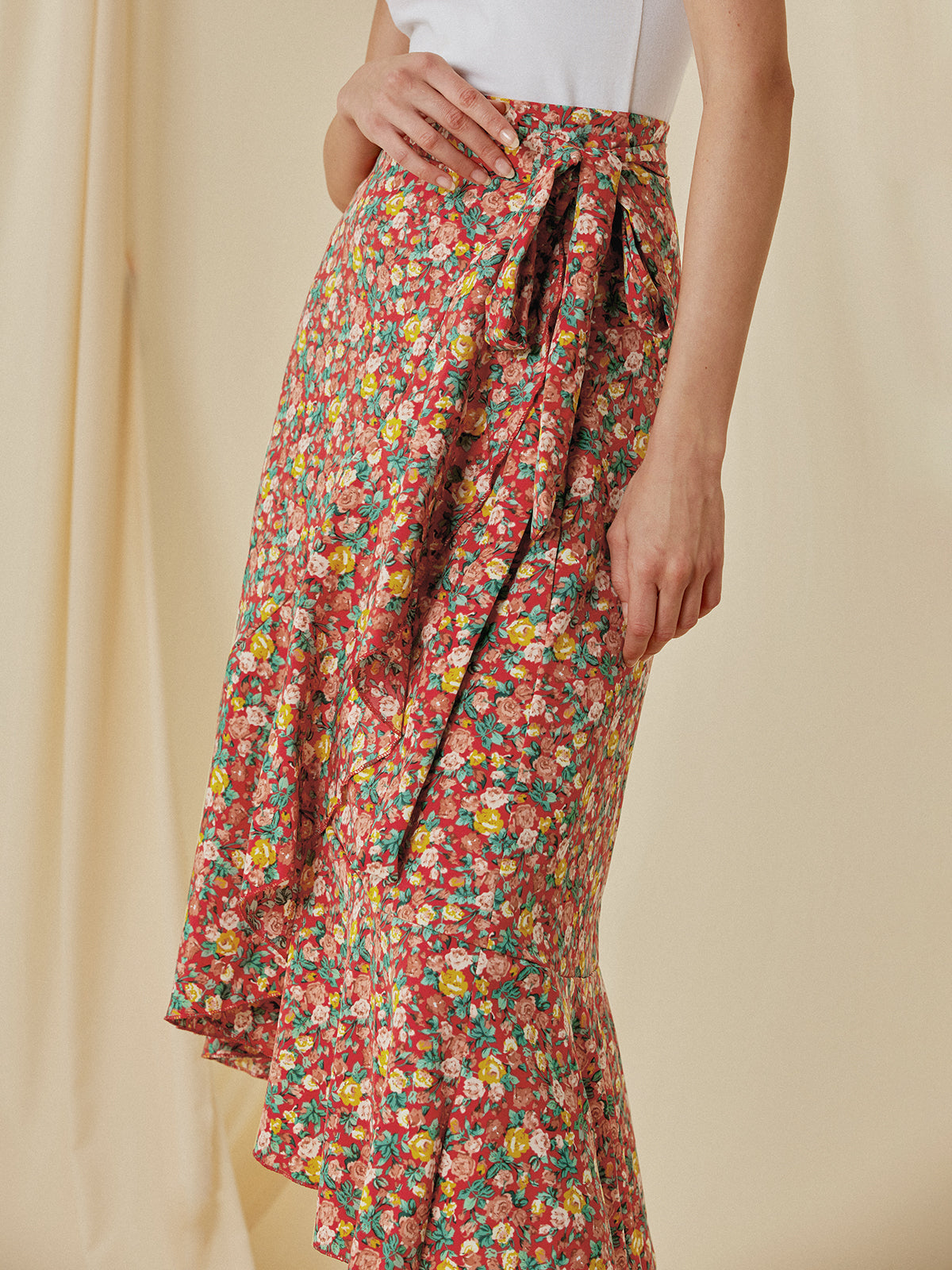 Thecomense - High Waisted Floral Ruffle Midi Skirt