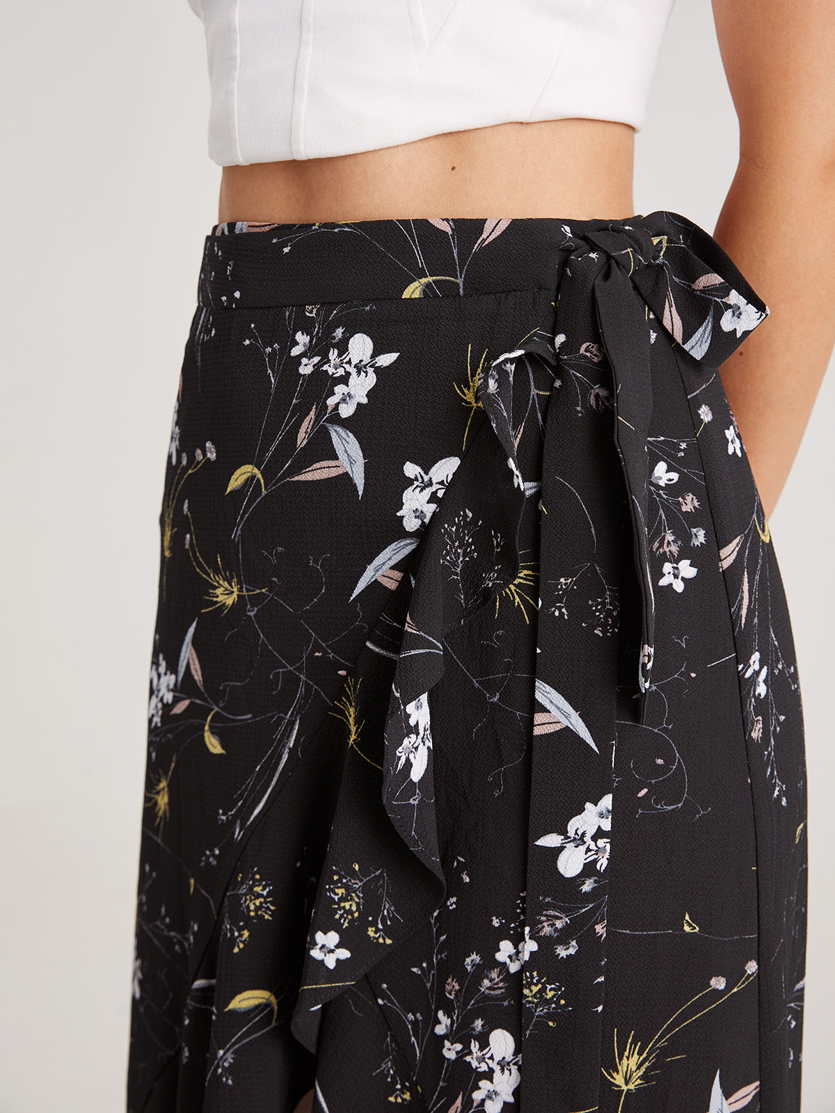 Thecomense - Pattern High Low Wrap Skirt