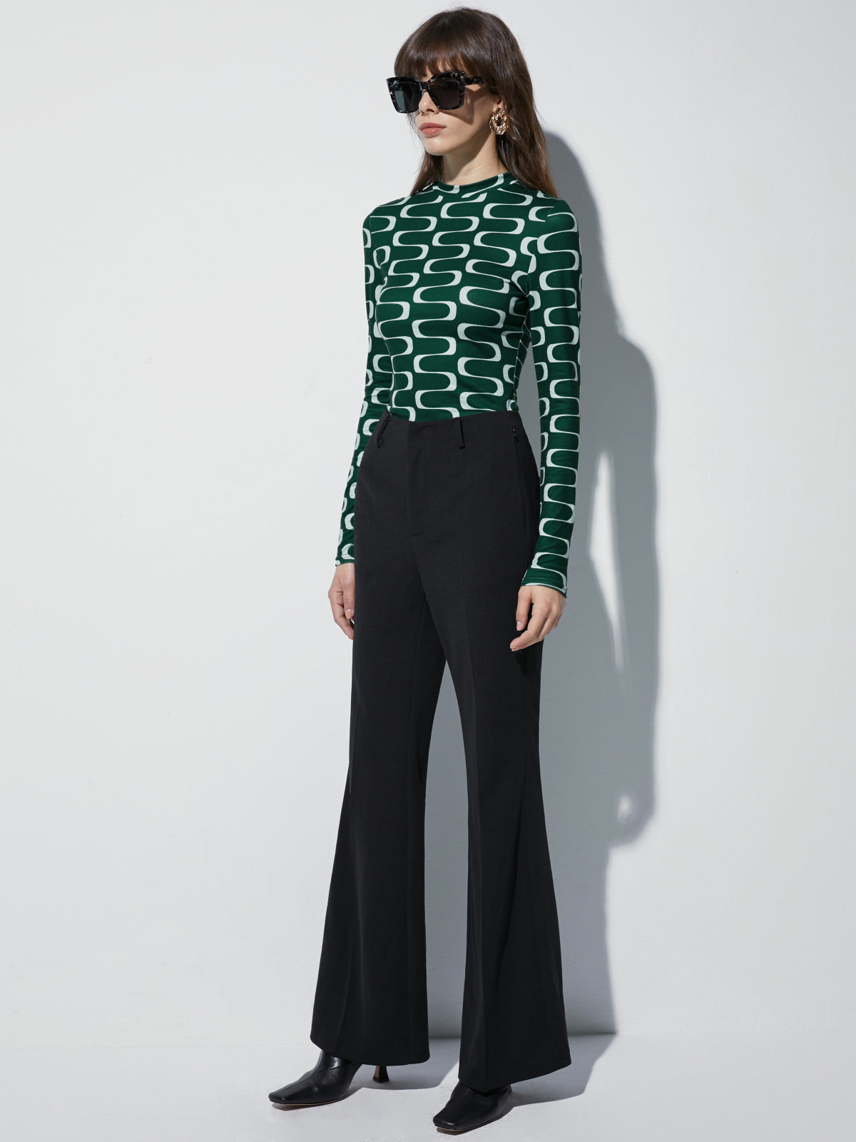 Thecomense - Essential High Waisted Flare Pants