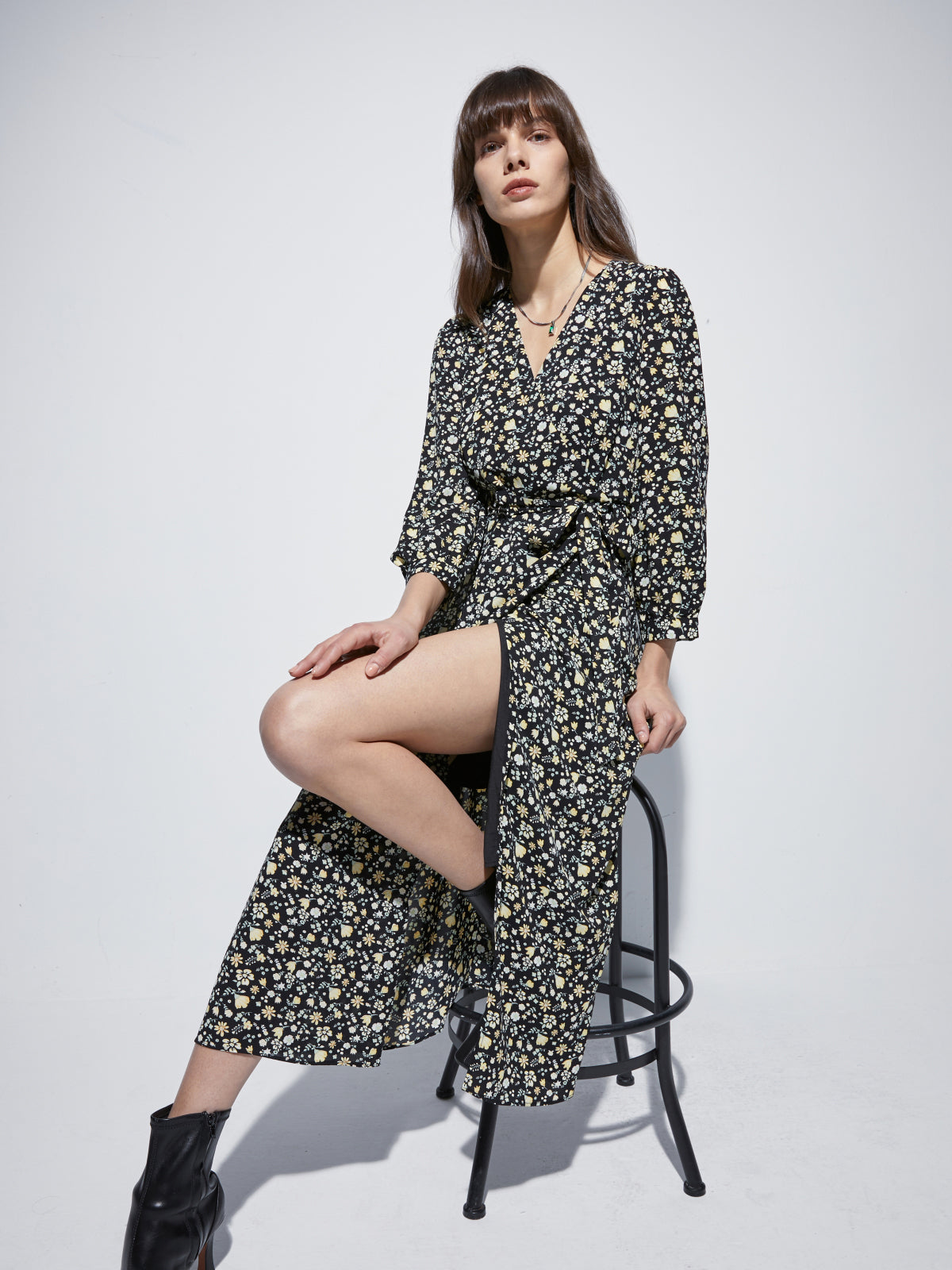 Thecomense - Long Sleeve V Neck Floral Slit Dress