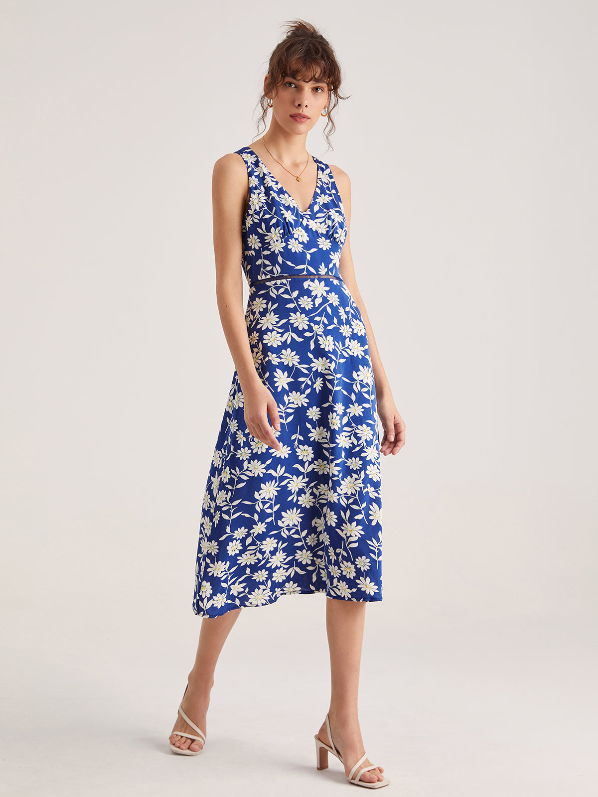 Thecomense - Sweetheart Floral Contour Midi Dress