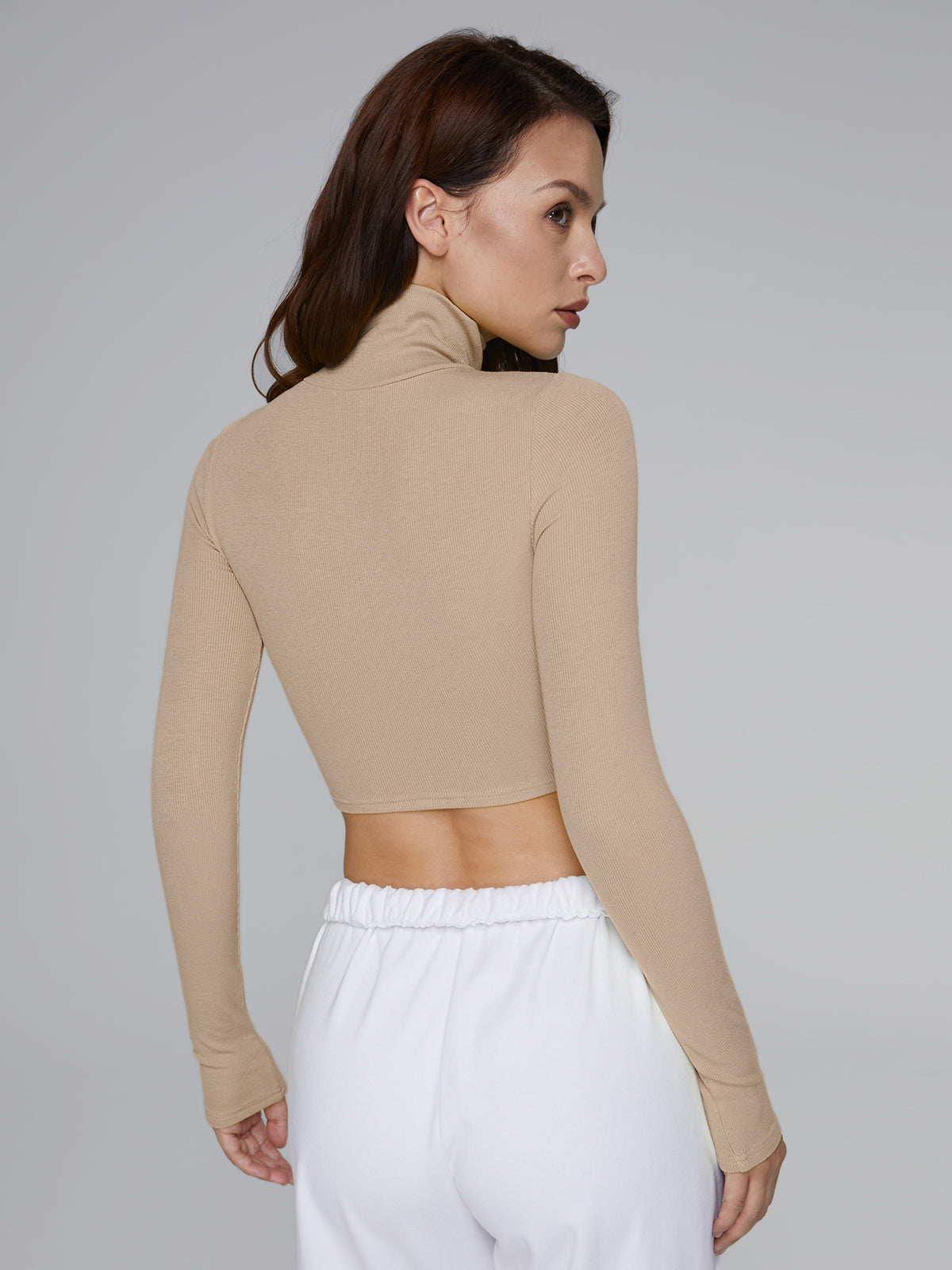 Thecomense - Cropped Long Sleeve Turtleneck