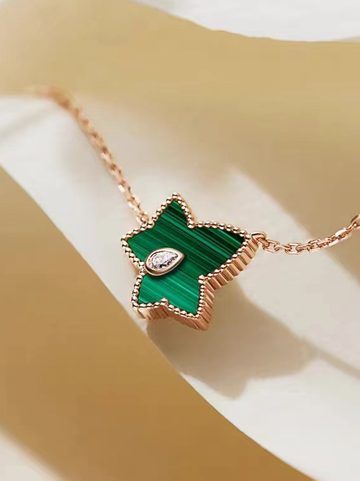Thecomense - Be-Leaf In Me Necklace