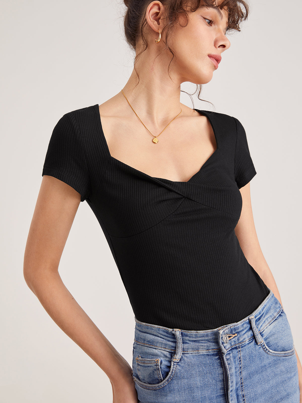 Thecomense - Twist Front Short Sleeve Everyday T-Shirt