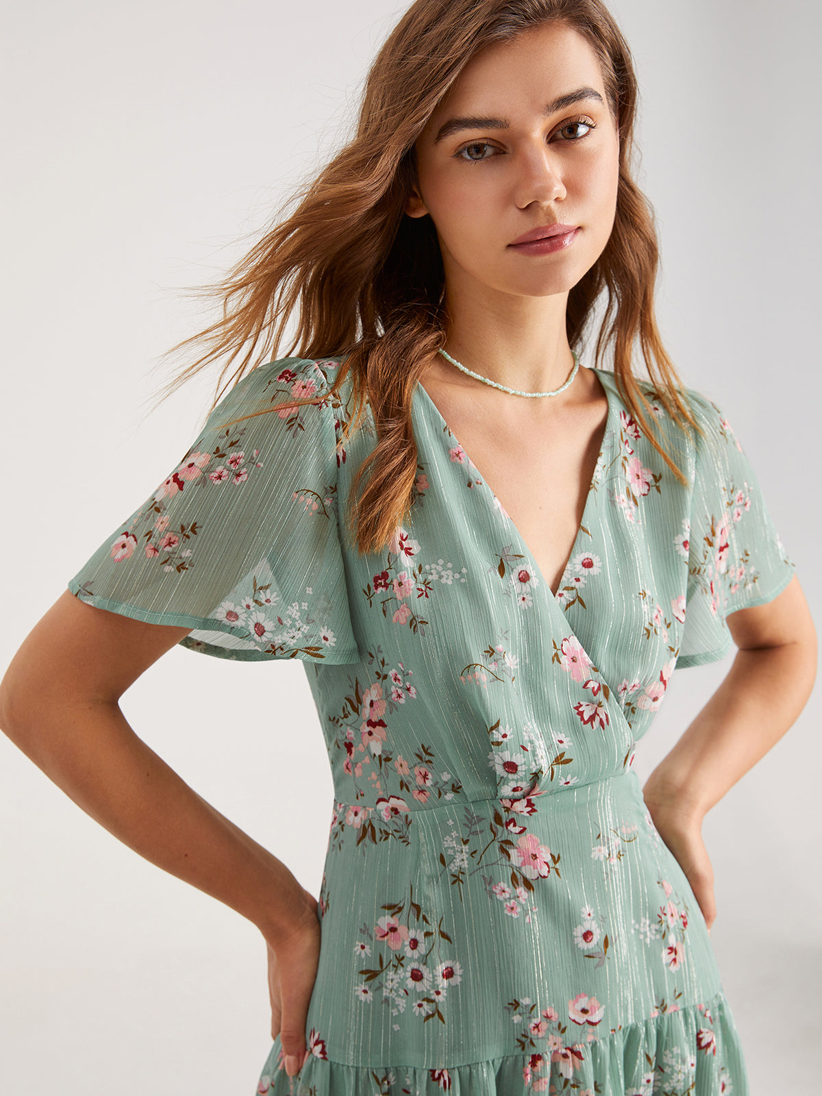 Thecomense - V-Neck Floral Tiered Short Dress