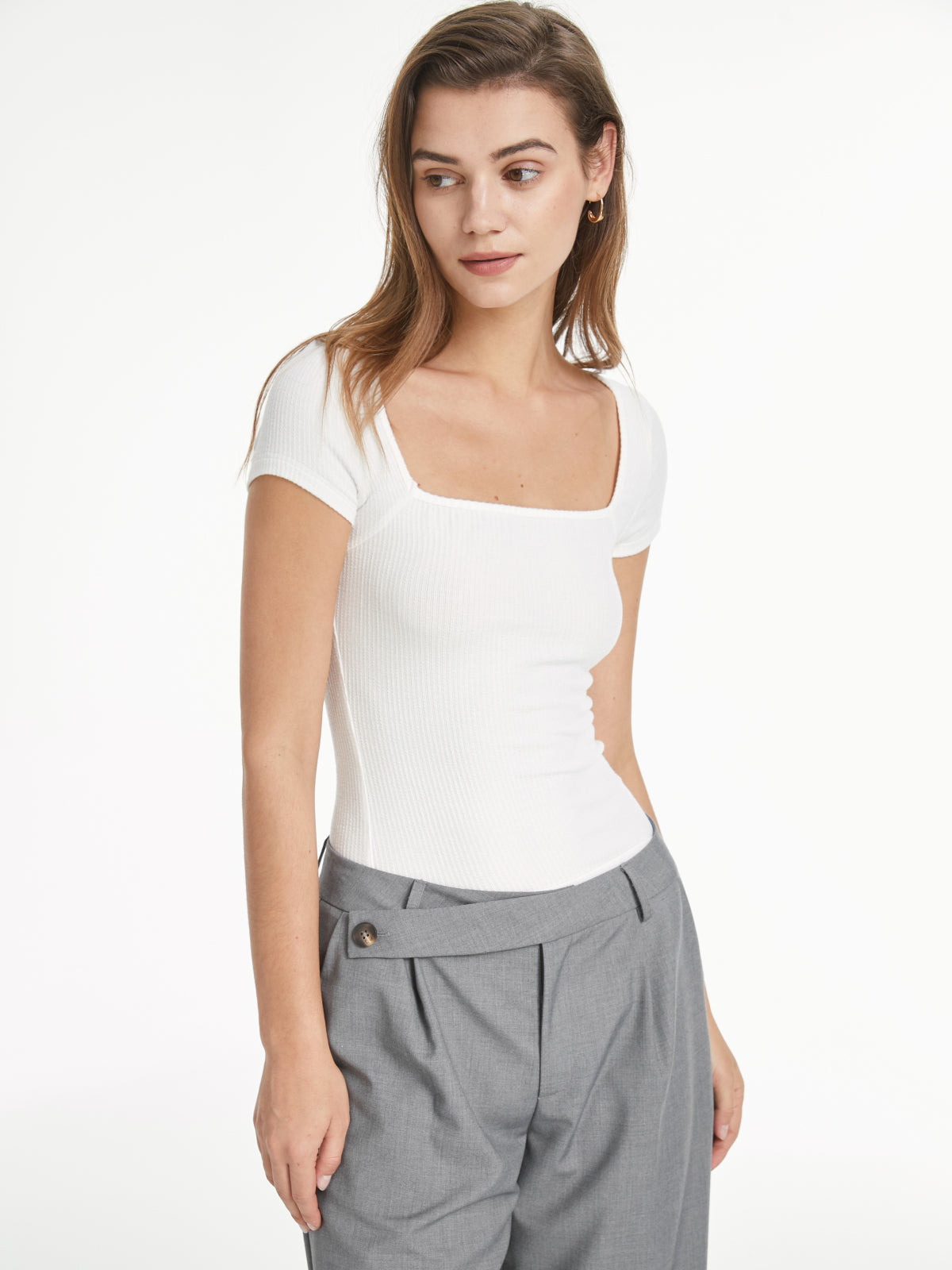Thecomense - Square Neck Short Sleeve Everyday T-Shirt