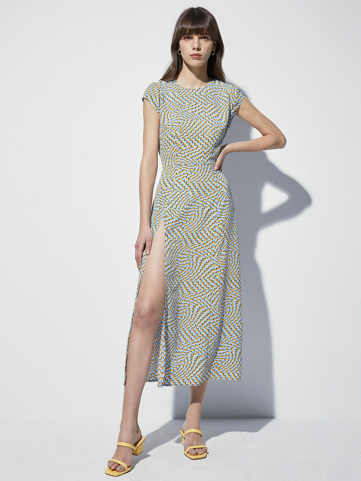 Thecomense - Shoulder Cap Groovy Scoop Neck Midi Dress