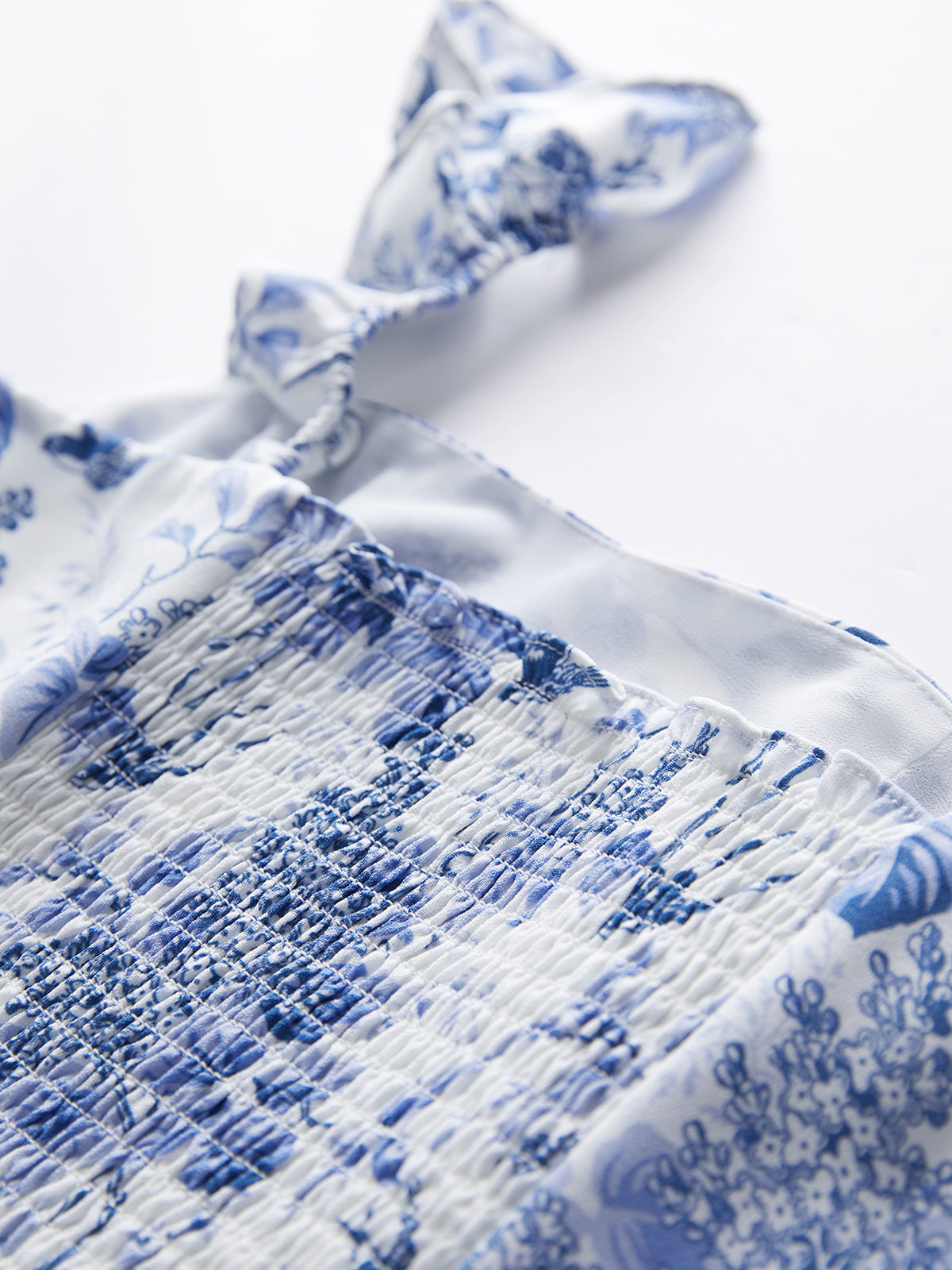 Thecomense - Camellia Fields Camisole