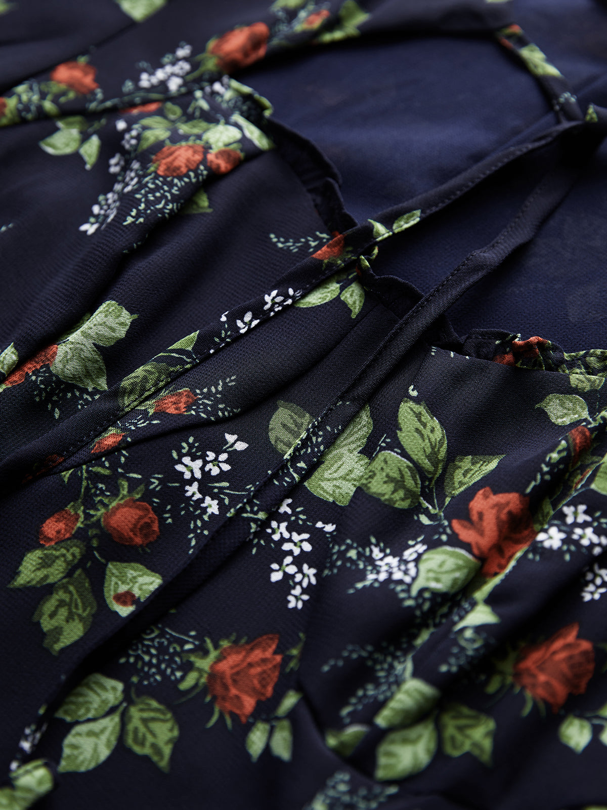 Thecomense - Evening Petals Cut Out Dress