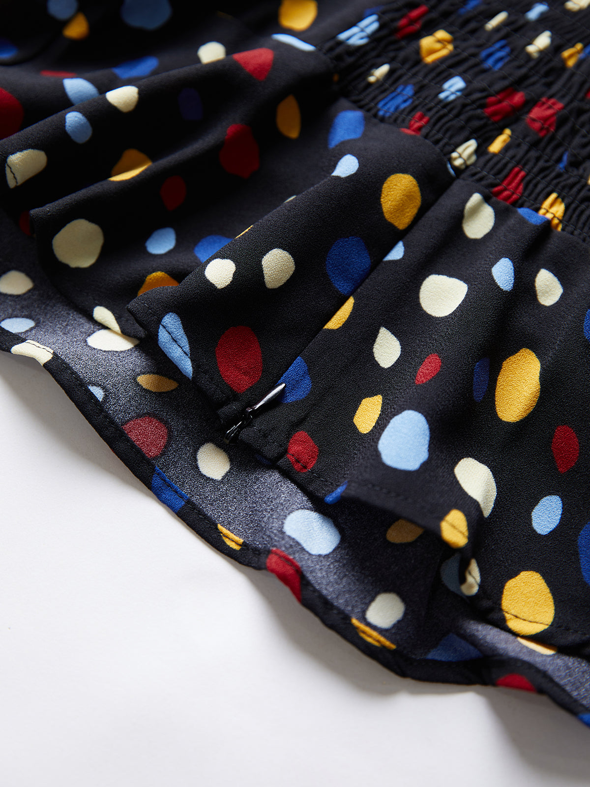 Thecomense - M&M's Puff Sleeve Crop Top