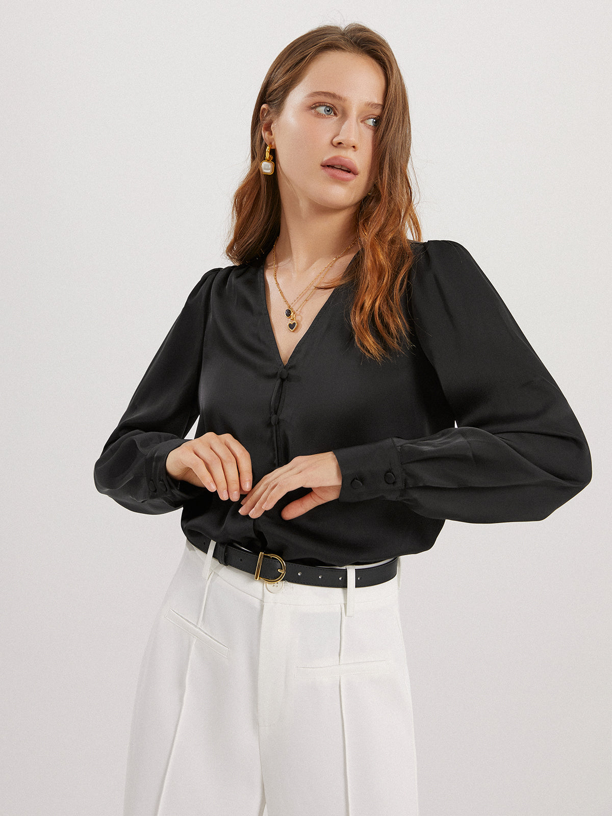 Thecomense - Essential Solid V Neck Shirt
