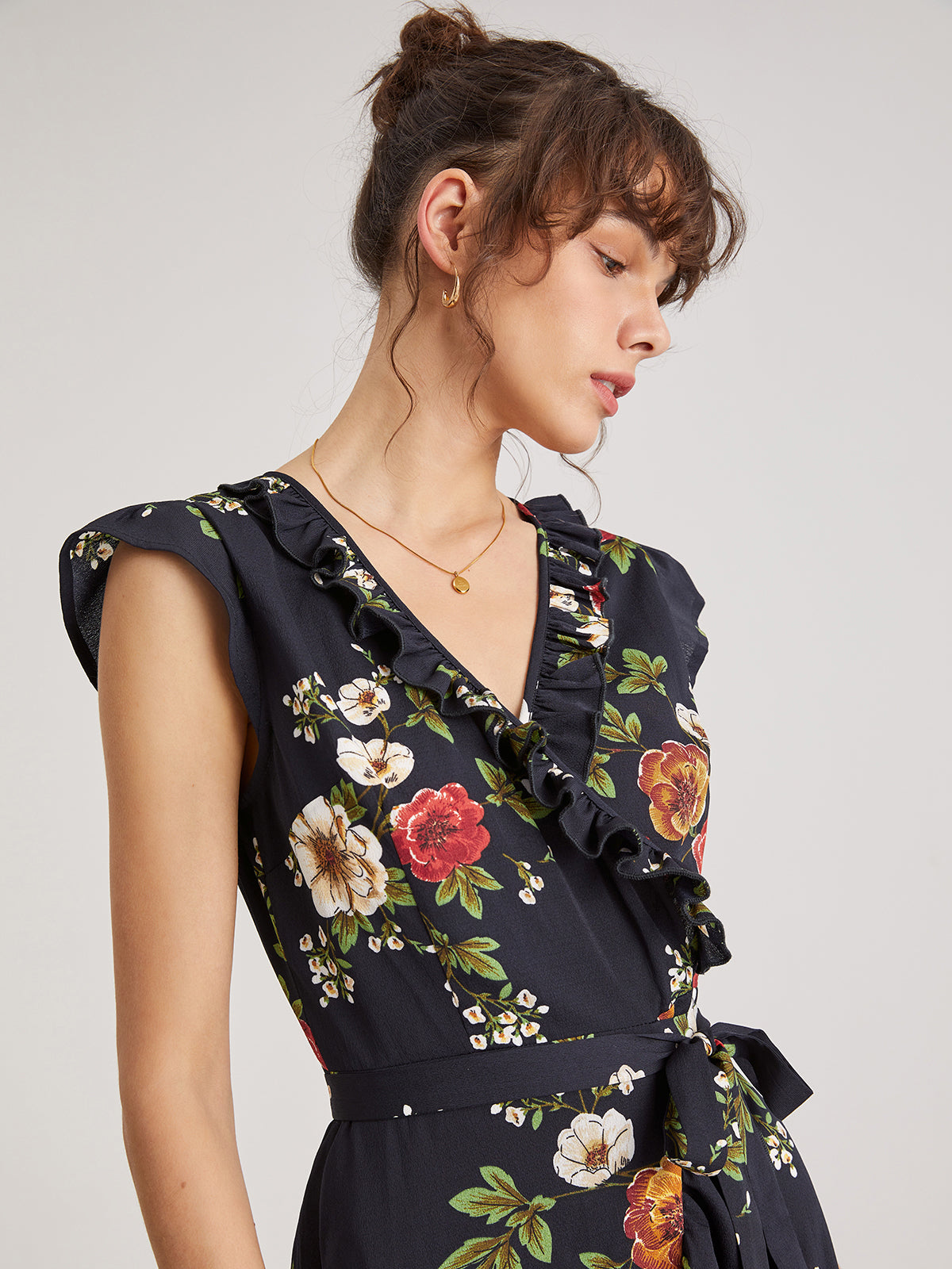 Thecomense - Contrast Floral Print V-Neck Cap Sleeve Slit Dress