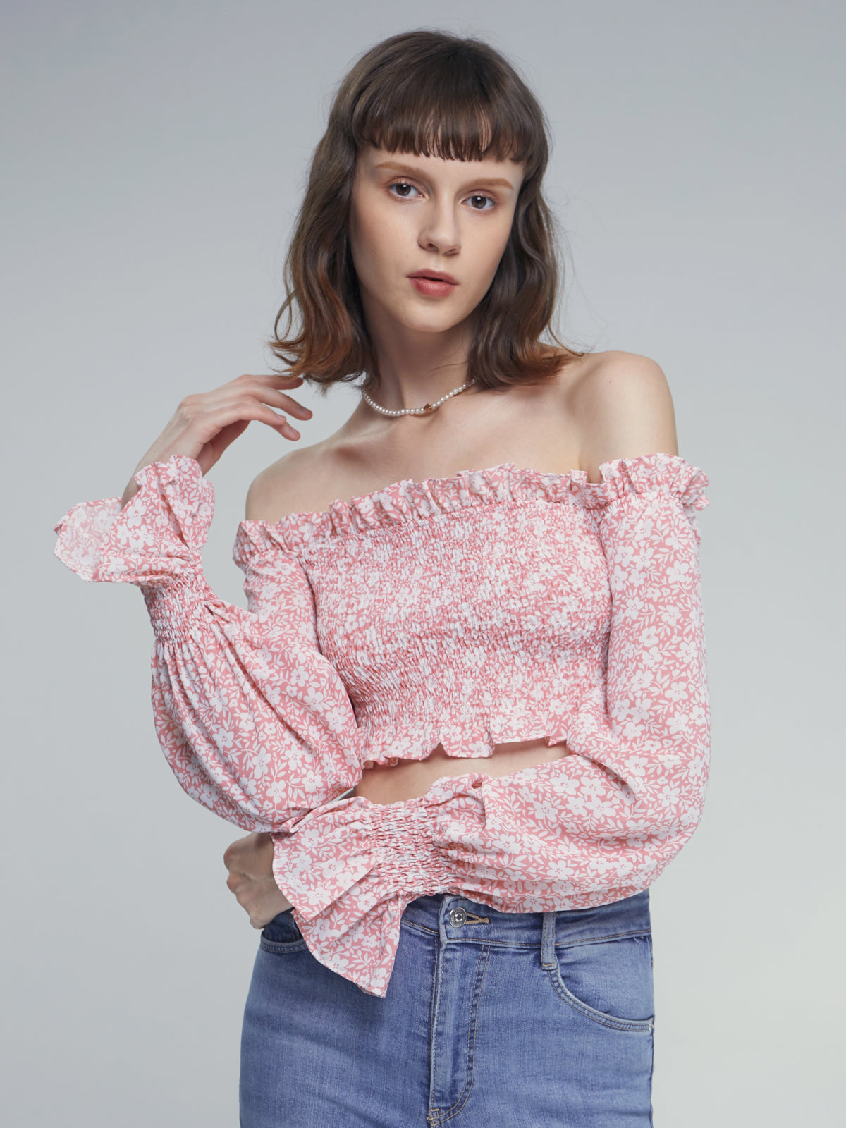 Thecomense - Off The Shoulder Floral Puff Sleeve Ruffle Top