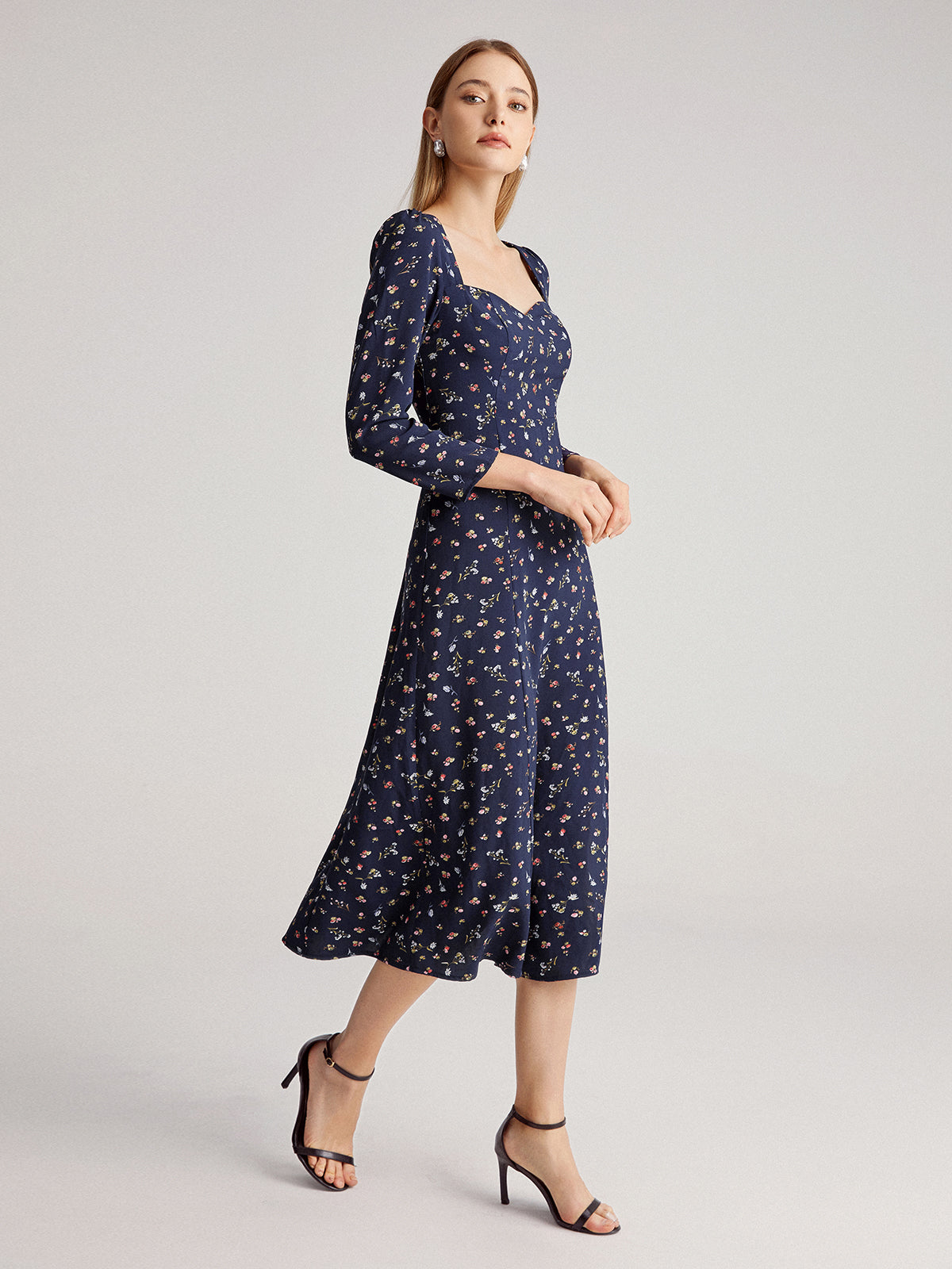 Thecomense - Ditsy Flora Square Dress