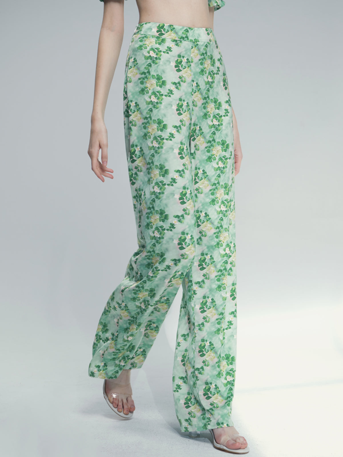 Thecomense - Off The Shoulder Tube Top And Wide Leg Printed Pants Set
