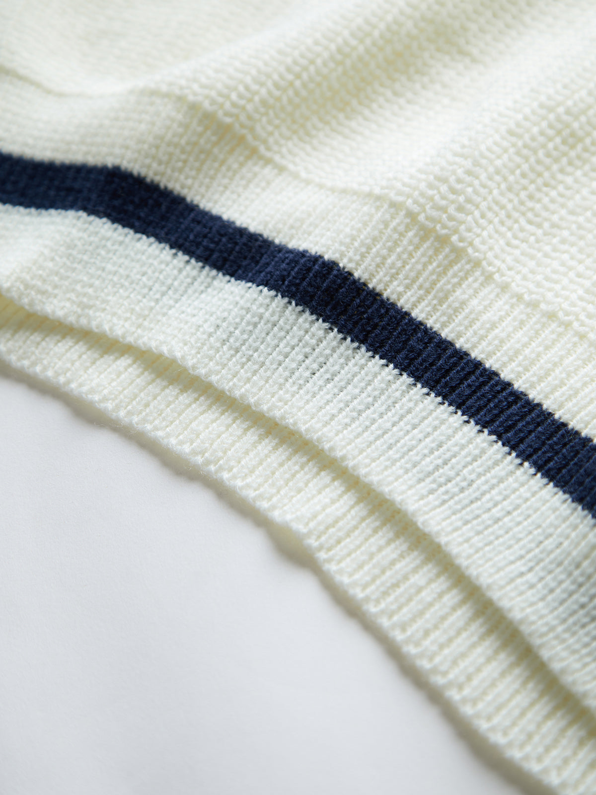 Thecomense - Beyond Basics Sweater