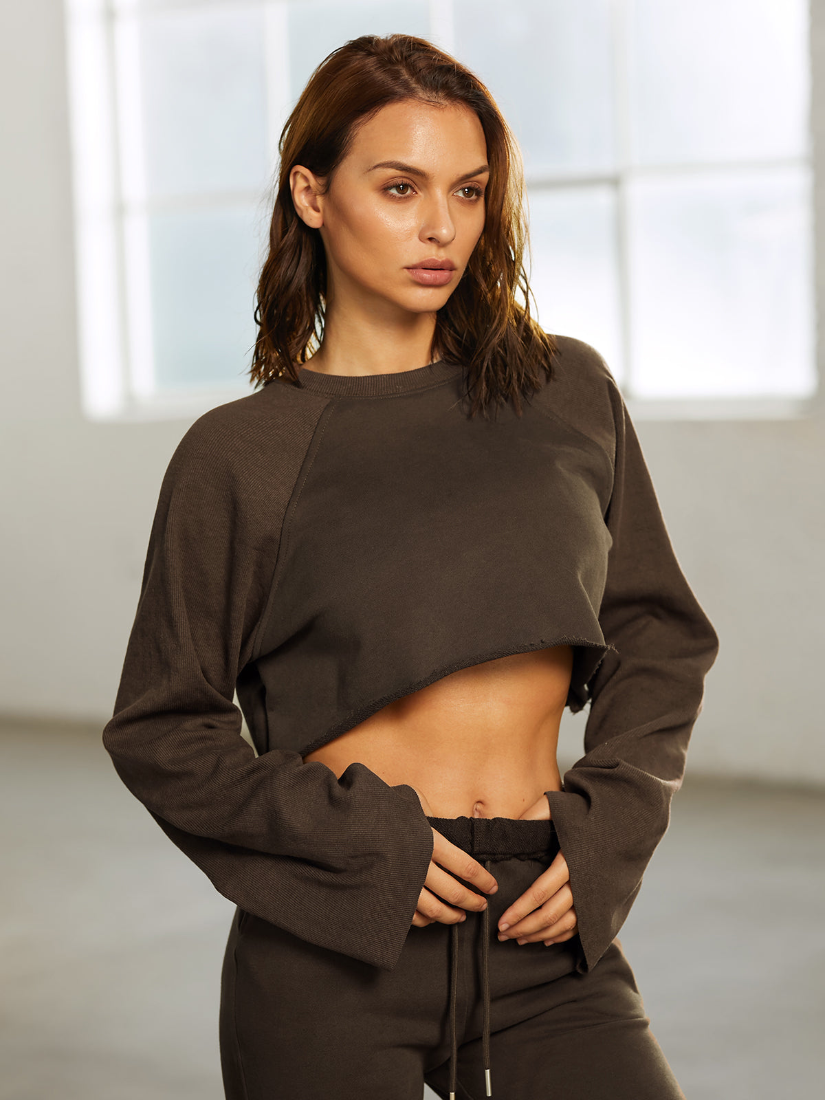 Thecomense - Street Essential - Cropped Essential Wide Sleeve Sweater