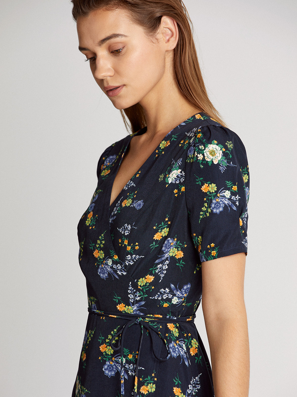 Thecomense - Dark Floral Bloom Short Sleeve V-Neck Mini Wrap Dress
