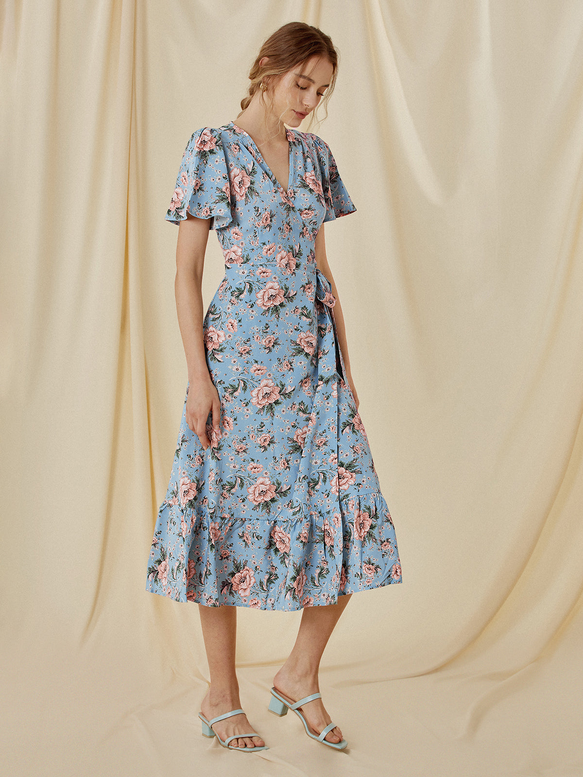 Thecomense - Sweetheart Floral Wrap Slit Dress