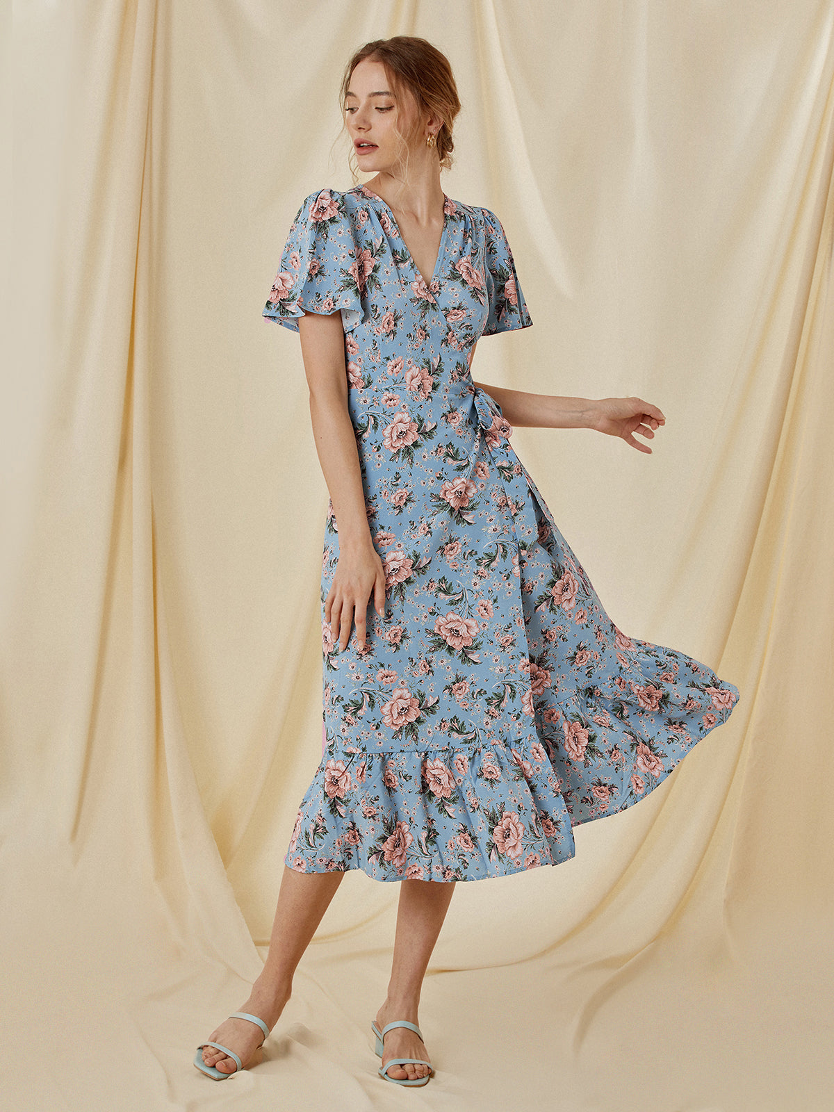 Thecomense - Sweetheart Floral Wrap Slit Dress