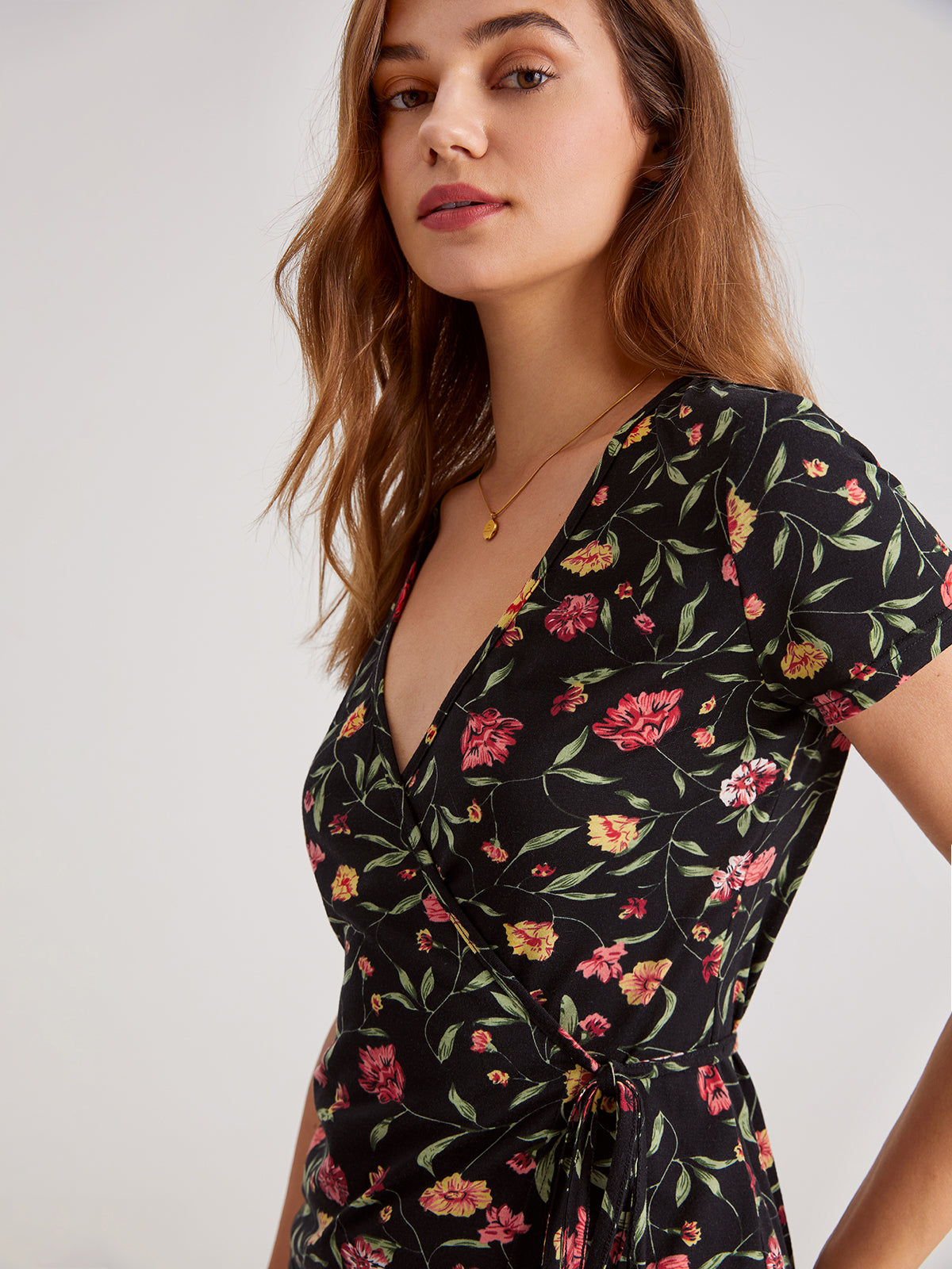 Thecomense - V-Neck Floral Wrap Tie Top