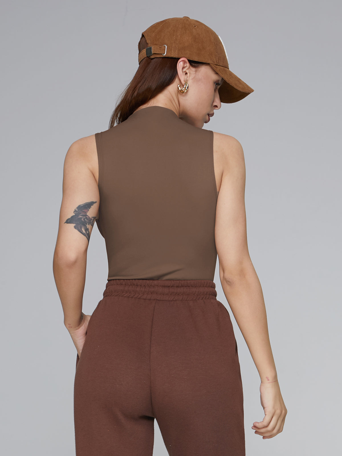 Thecomense - Basic Style Sleeveless Halter Top