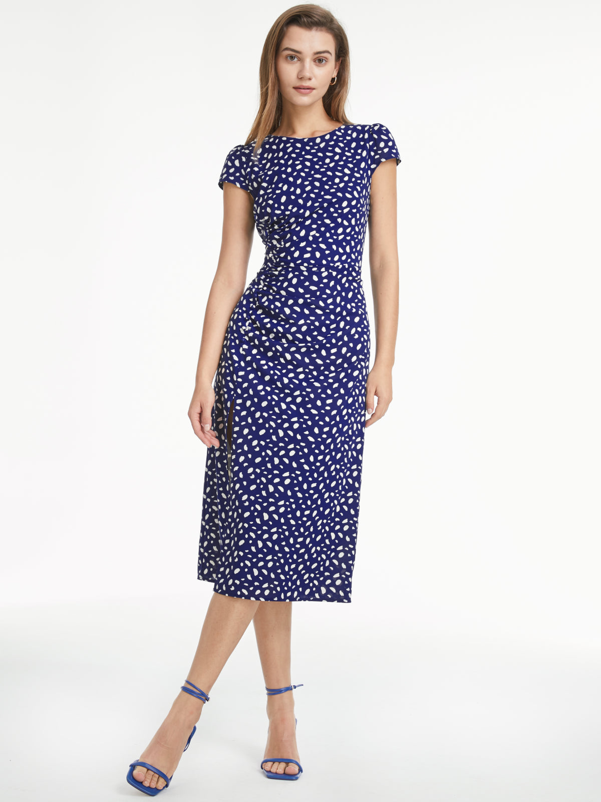 Thecomense - Petals Print Ruched Slit Midi Dress
