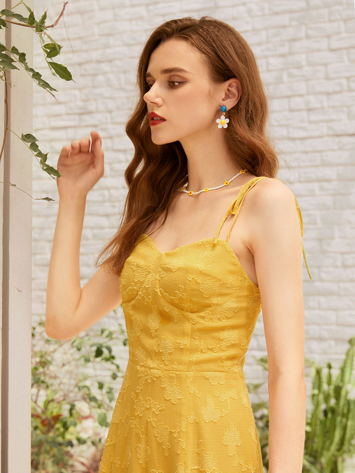 Thecomense - Morning Sunshine Floral Slit Midi Dress