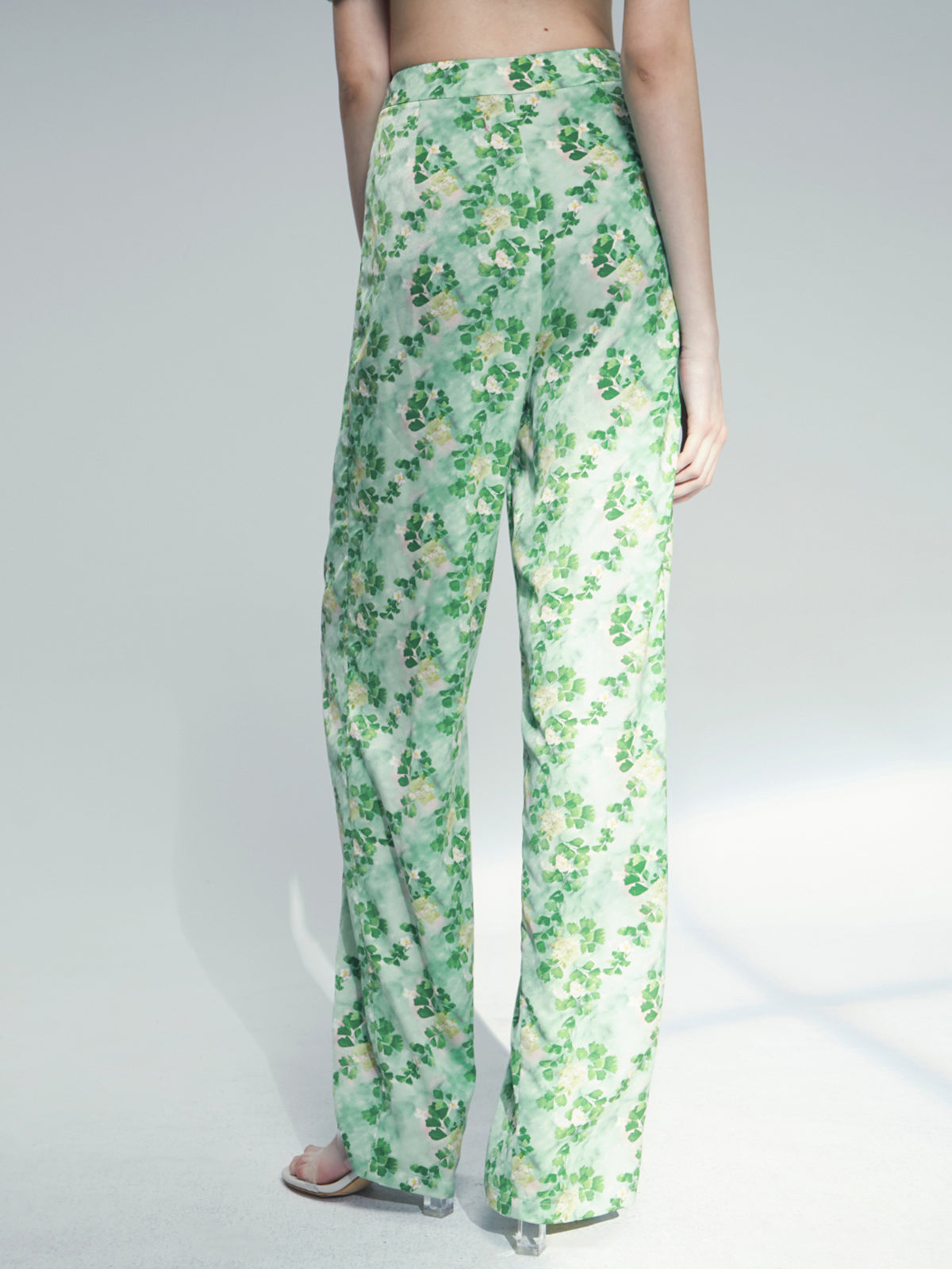 Thecomense - Off The Shoulder Tube Top And Wide Leg Printed Pants Set