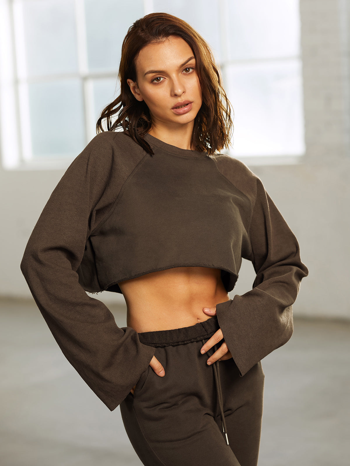 Thecomense - Street Essential - Cropped Essential Wide Sleeve Sweater
