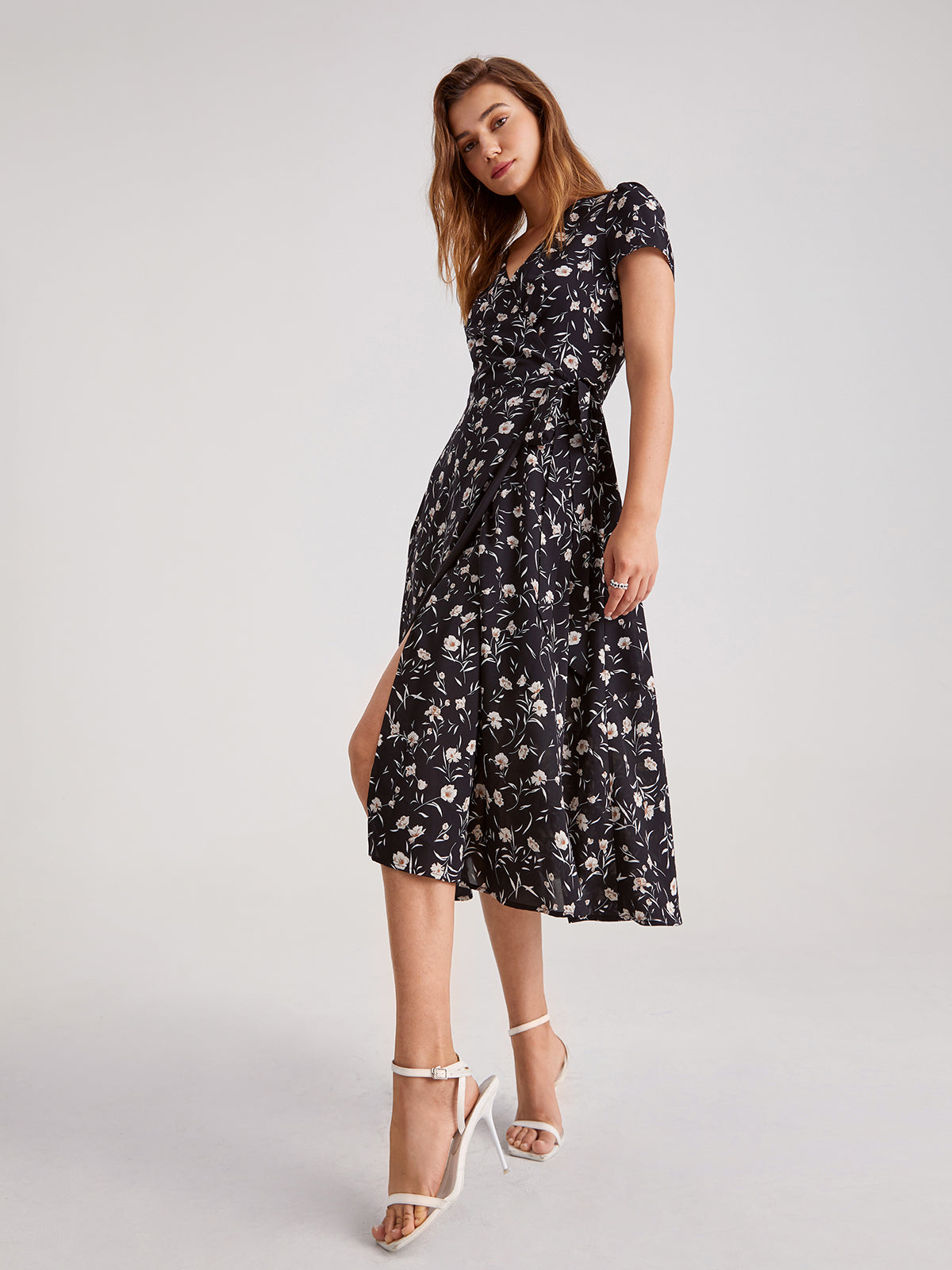 Thecomense - V-Neck Floral Tie Wrap Dress