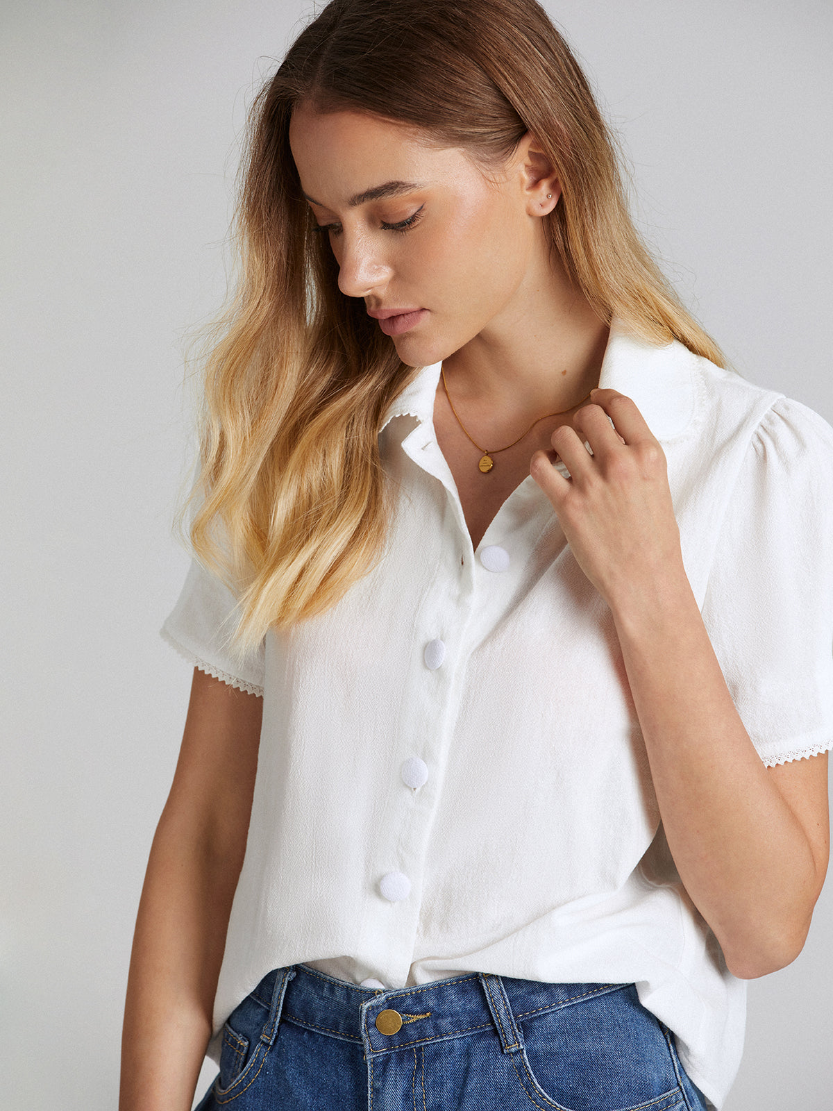 Thecomense - Puff Sleeve Button Front Collar Neck Top
