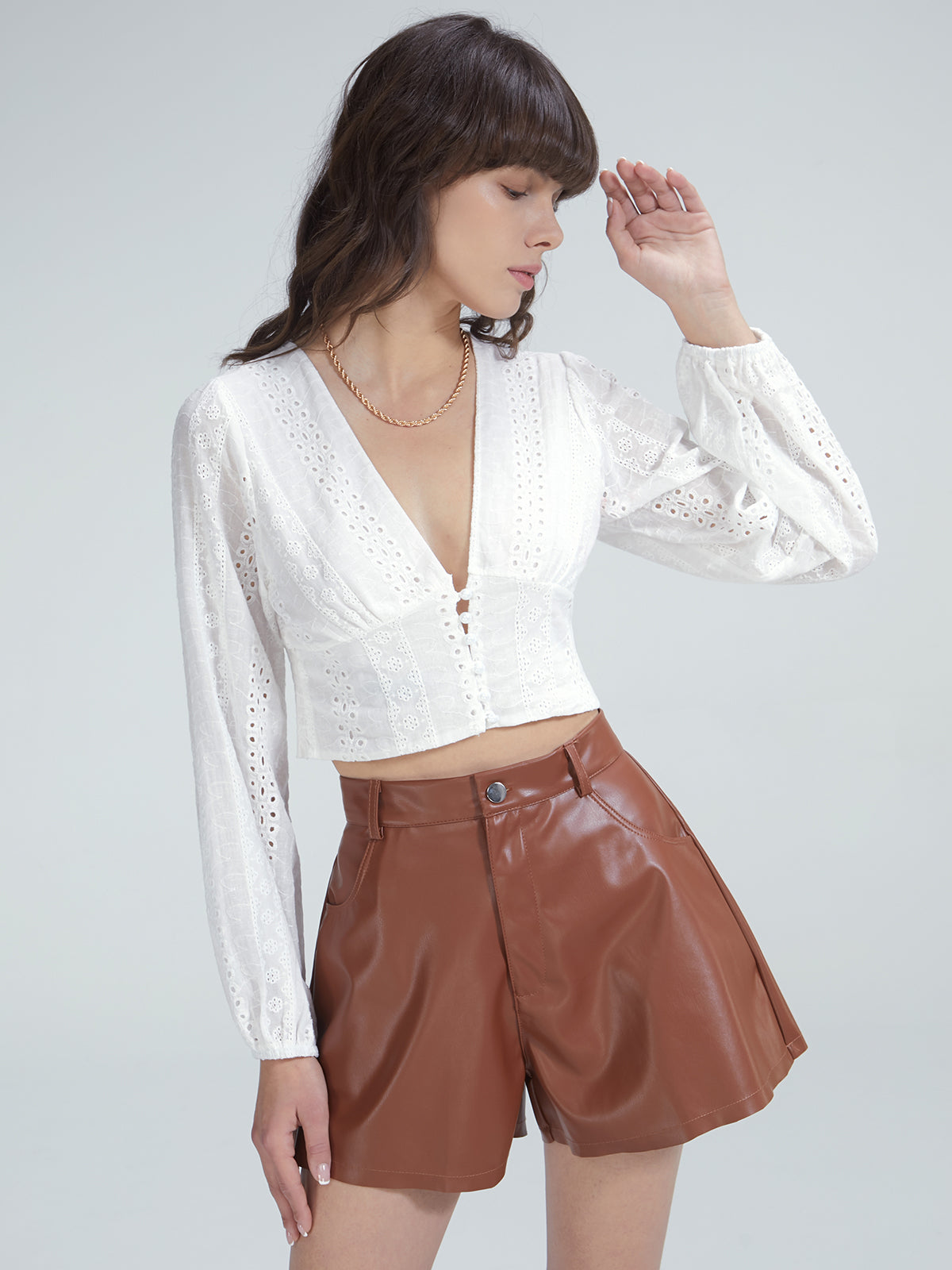 Thecomense - Cropped V-Neck Pattern Woven Top