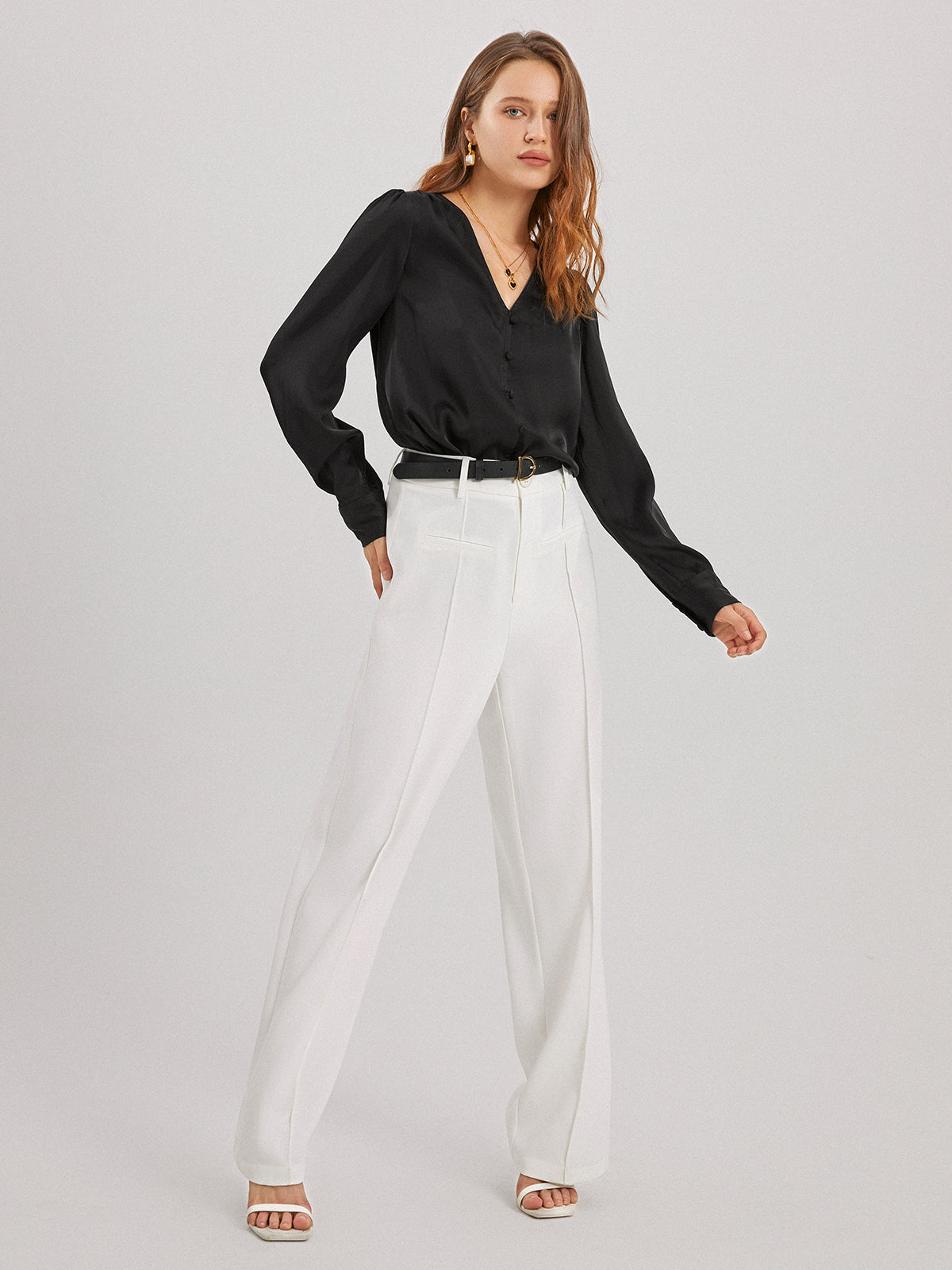 Thecomense - Essential Solid V Neck Shirt